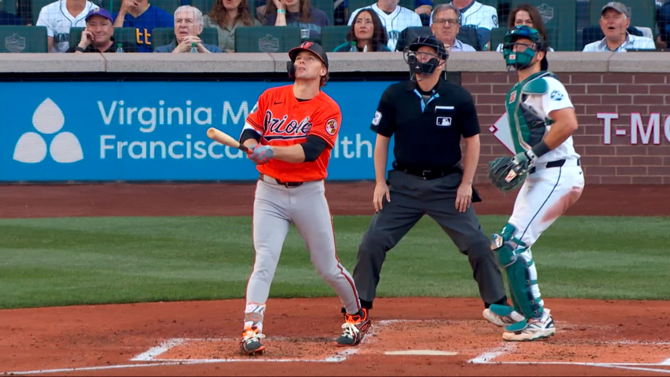 HR de 2 carreras de Gunnar Henderson 