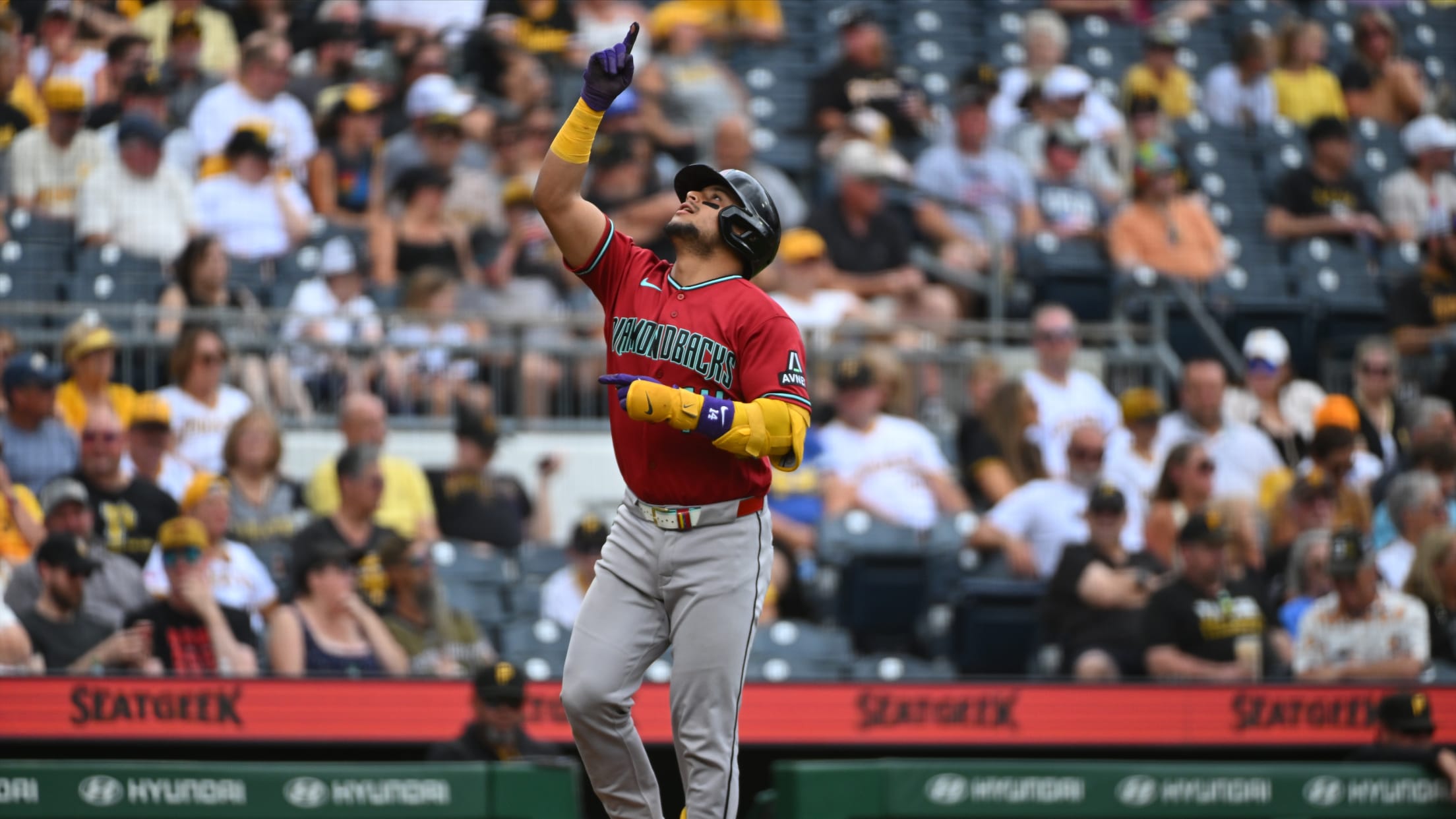 Gabriel Moreno's two-run homer (8)