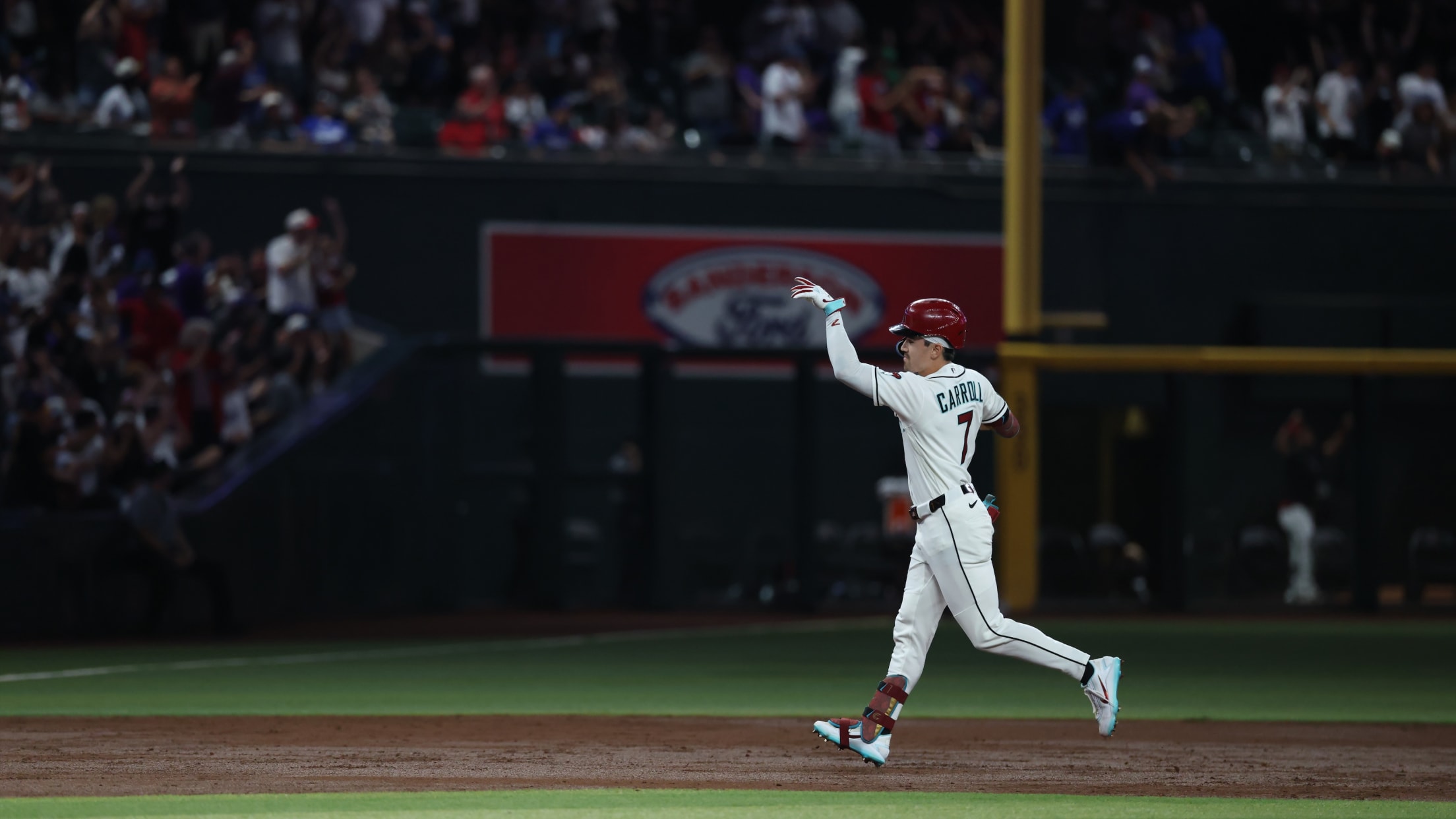 Corbin Carroll's solo homer (8)