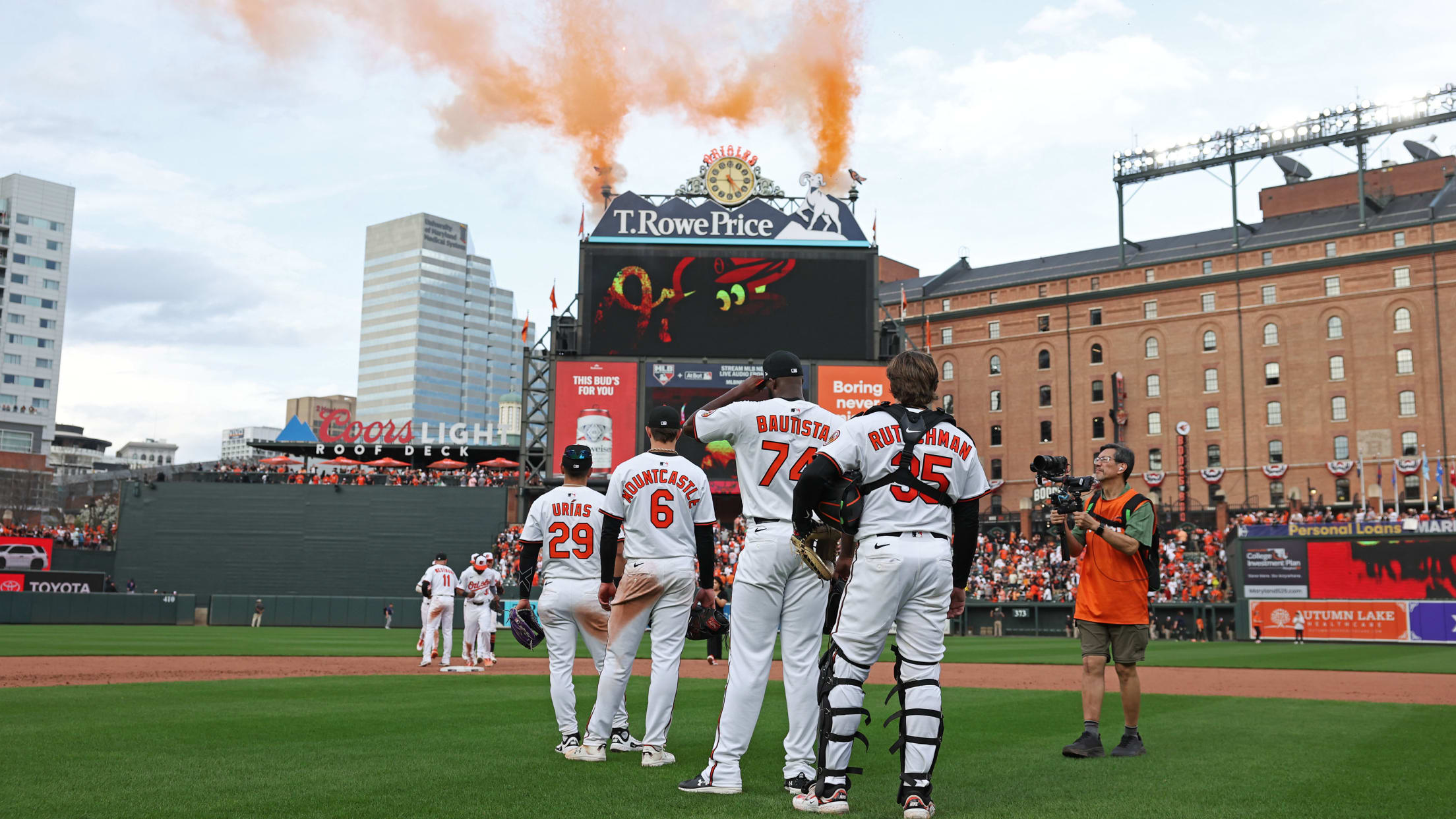 BAL-InFocus-040125-070