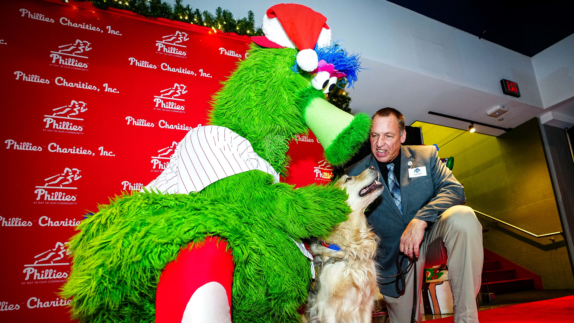 2023CharitiesParty04567