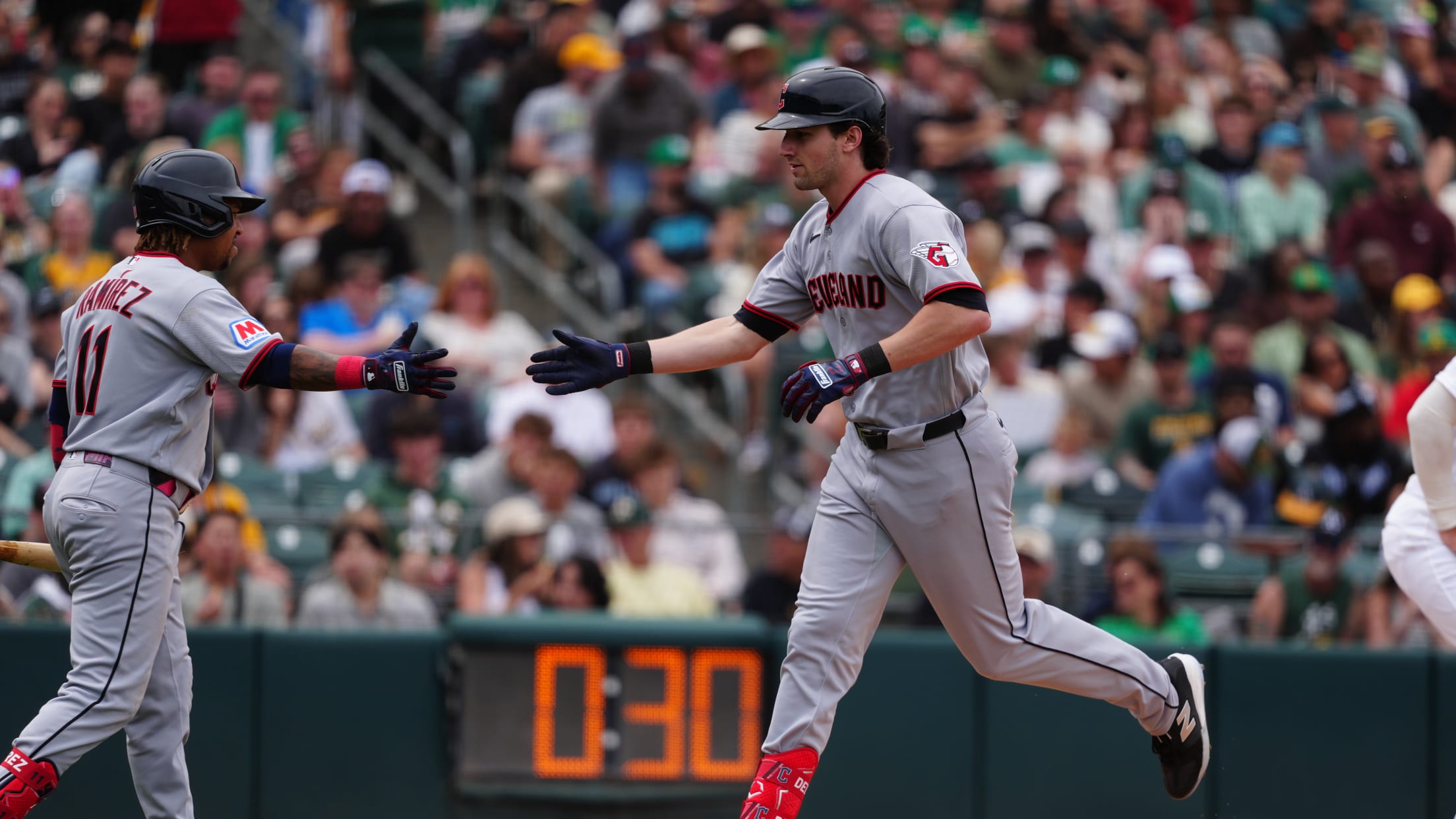 Chase DeLauter's solo home run (6)