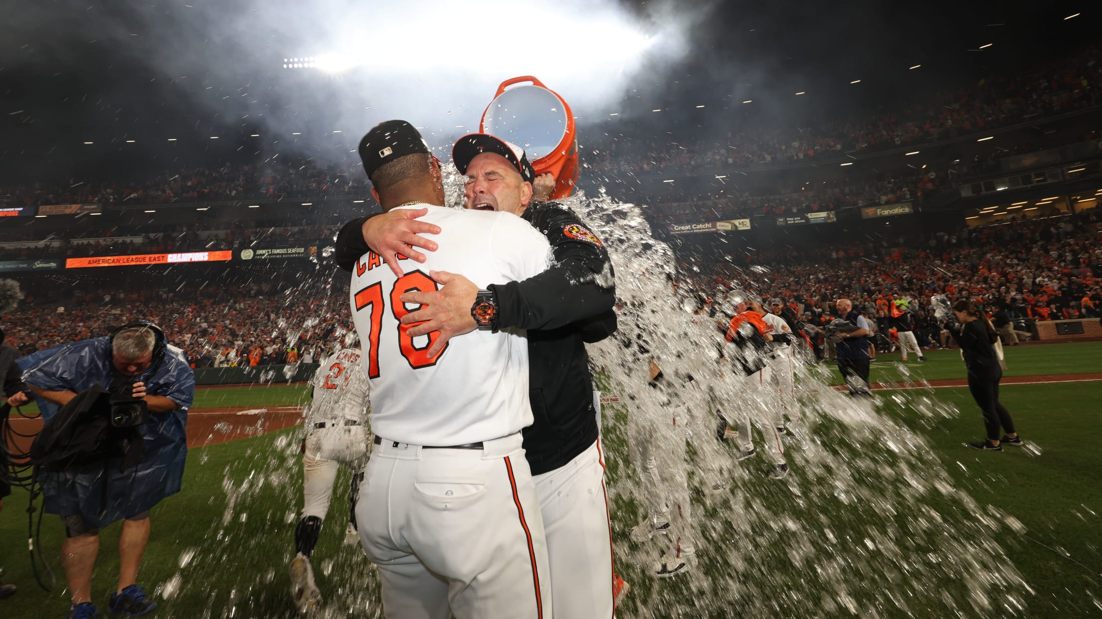 BAL- BI - Homestand In Focus - 1003 - 050