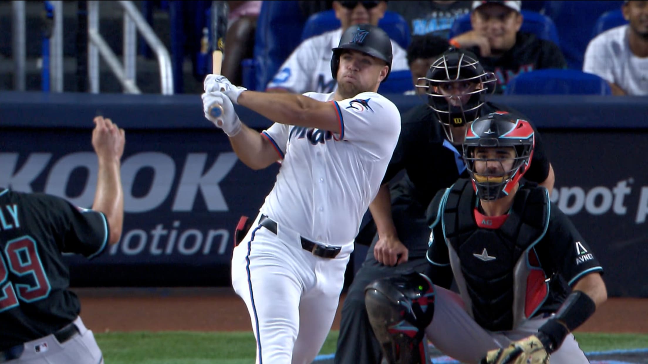 Jakob Marsee's RBI single adds to Marlins' lead