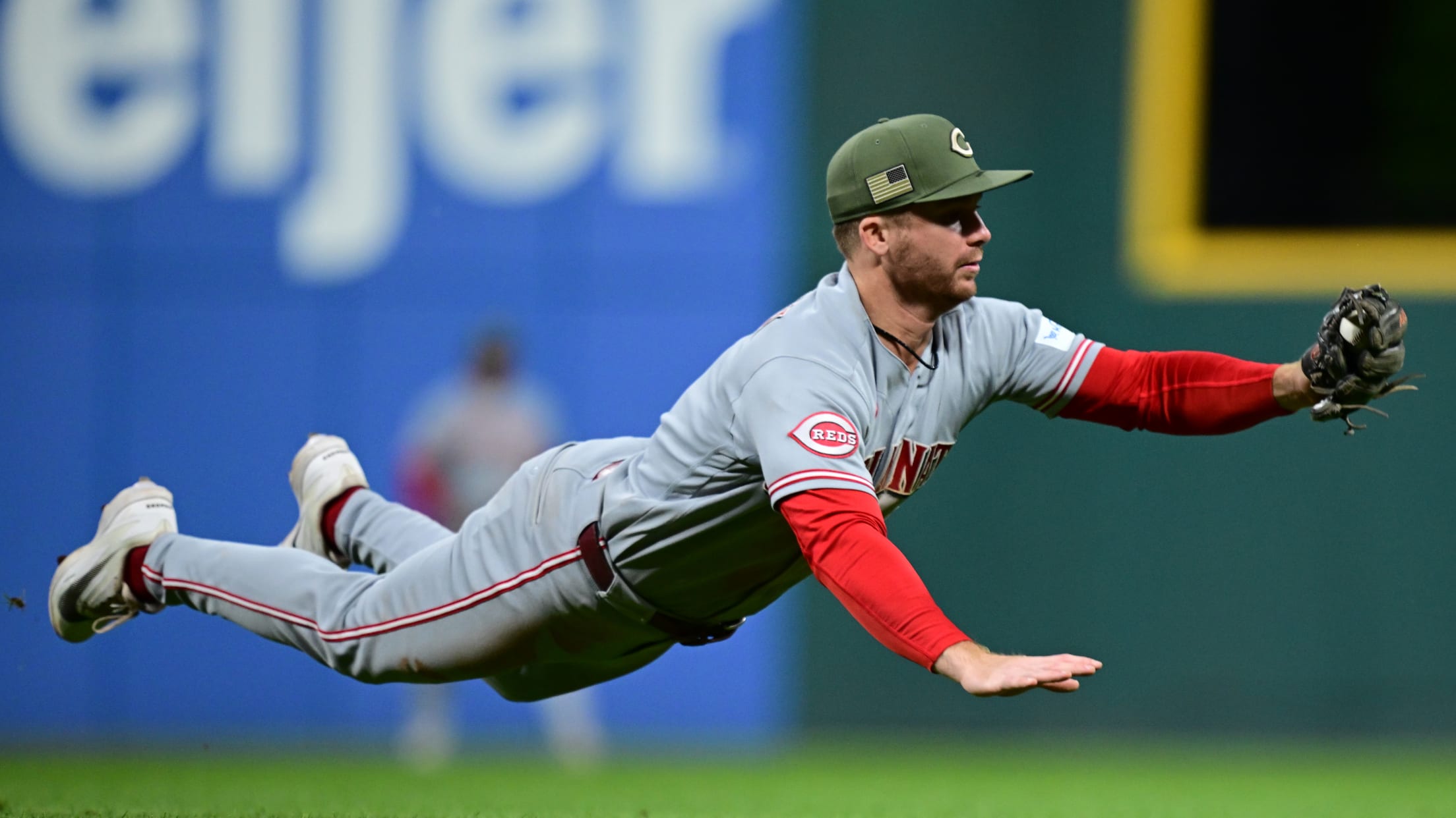 Matt McLain's diving stop seals Reds' win