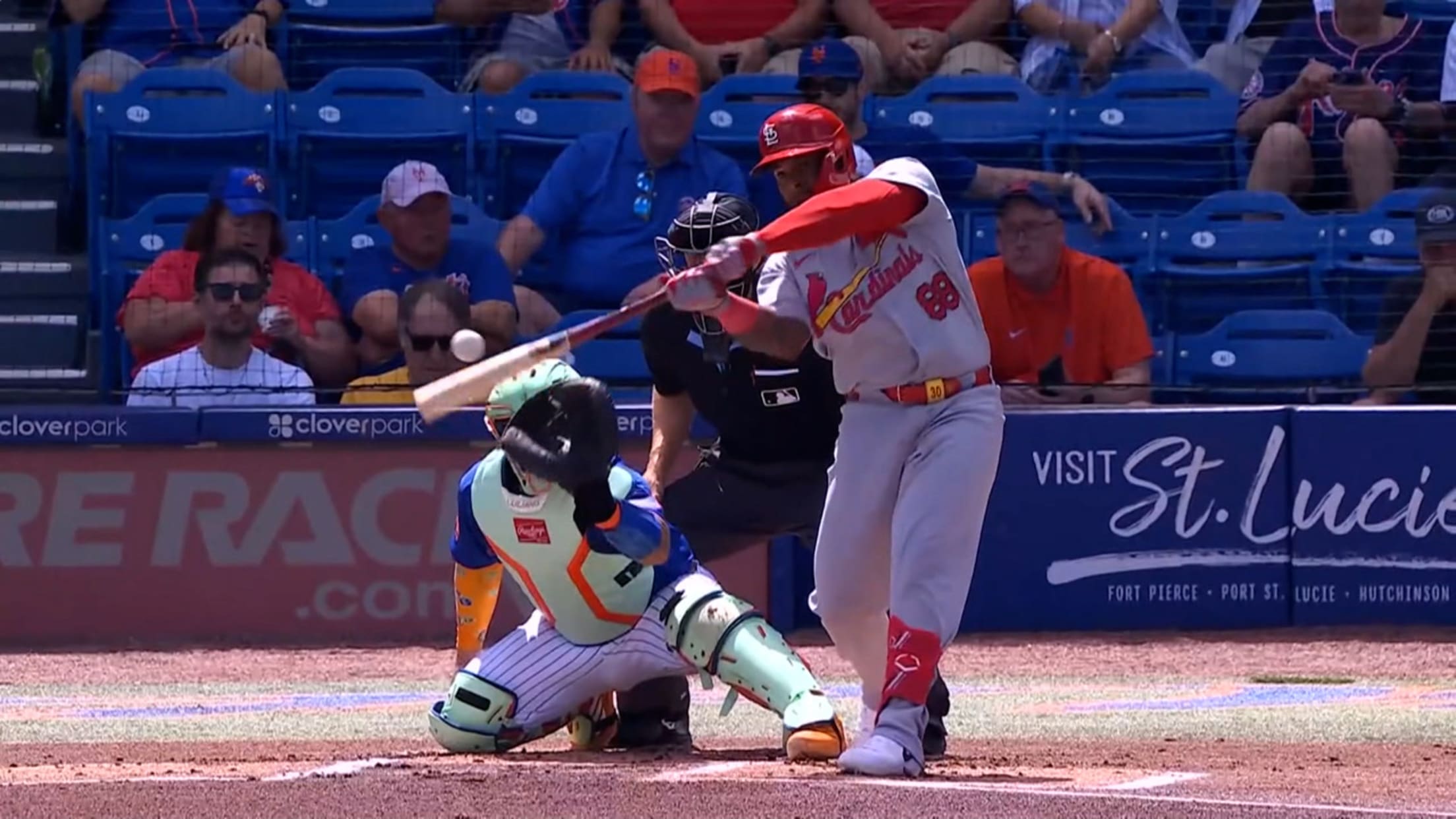 Nelson Velázquez's solo home run