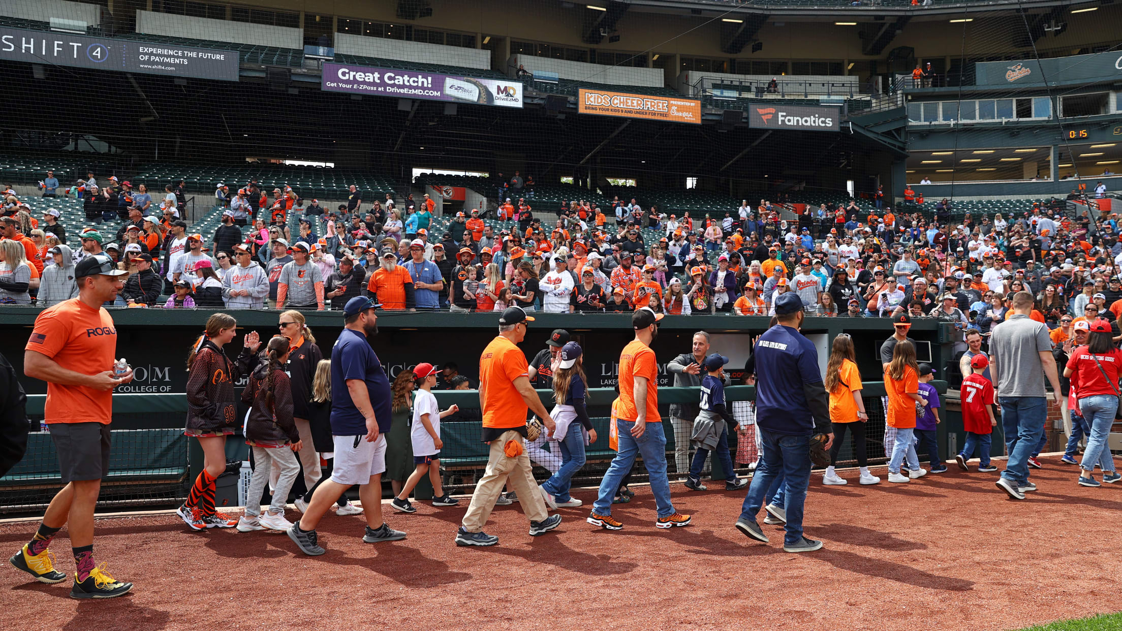 BAL-In Focus 0421 - 0426 Homestand - 027