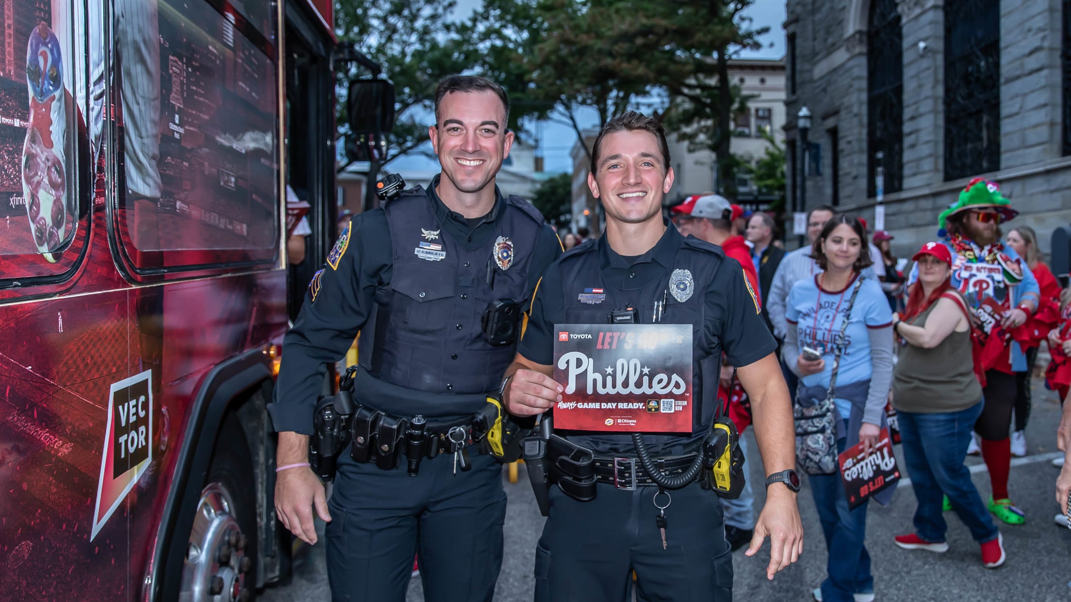 20241002_Phillies_Bus_Rally_Waterfalls-107