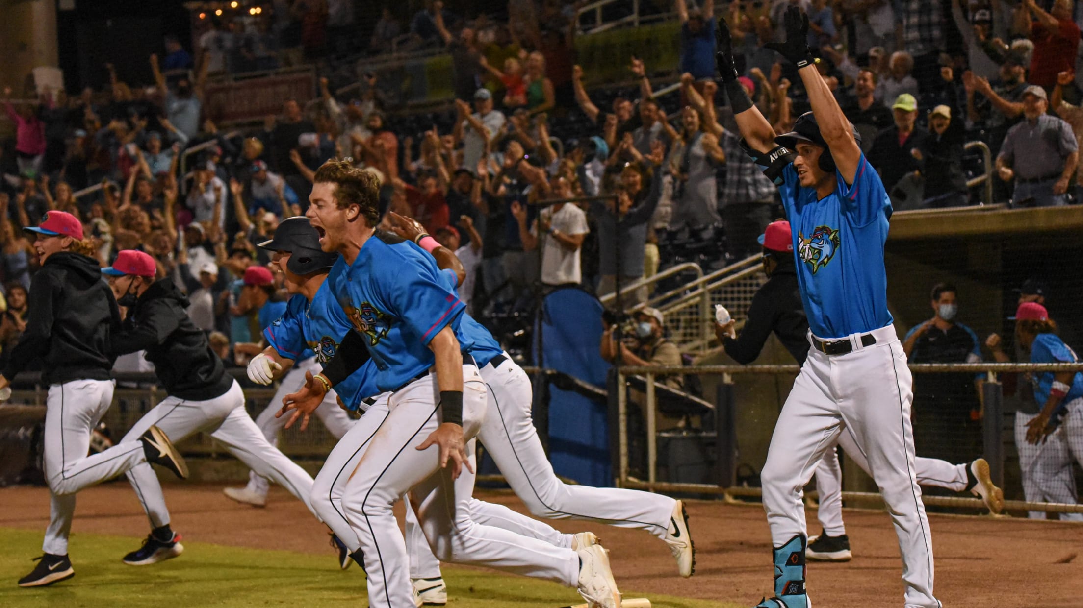 520 Walkoff (1 of 1)