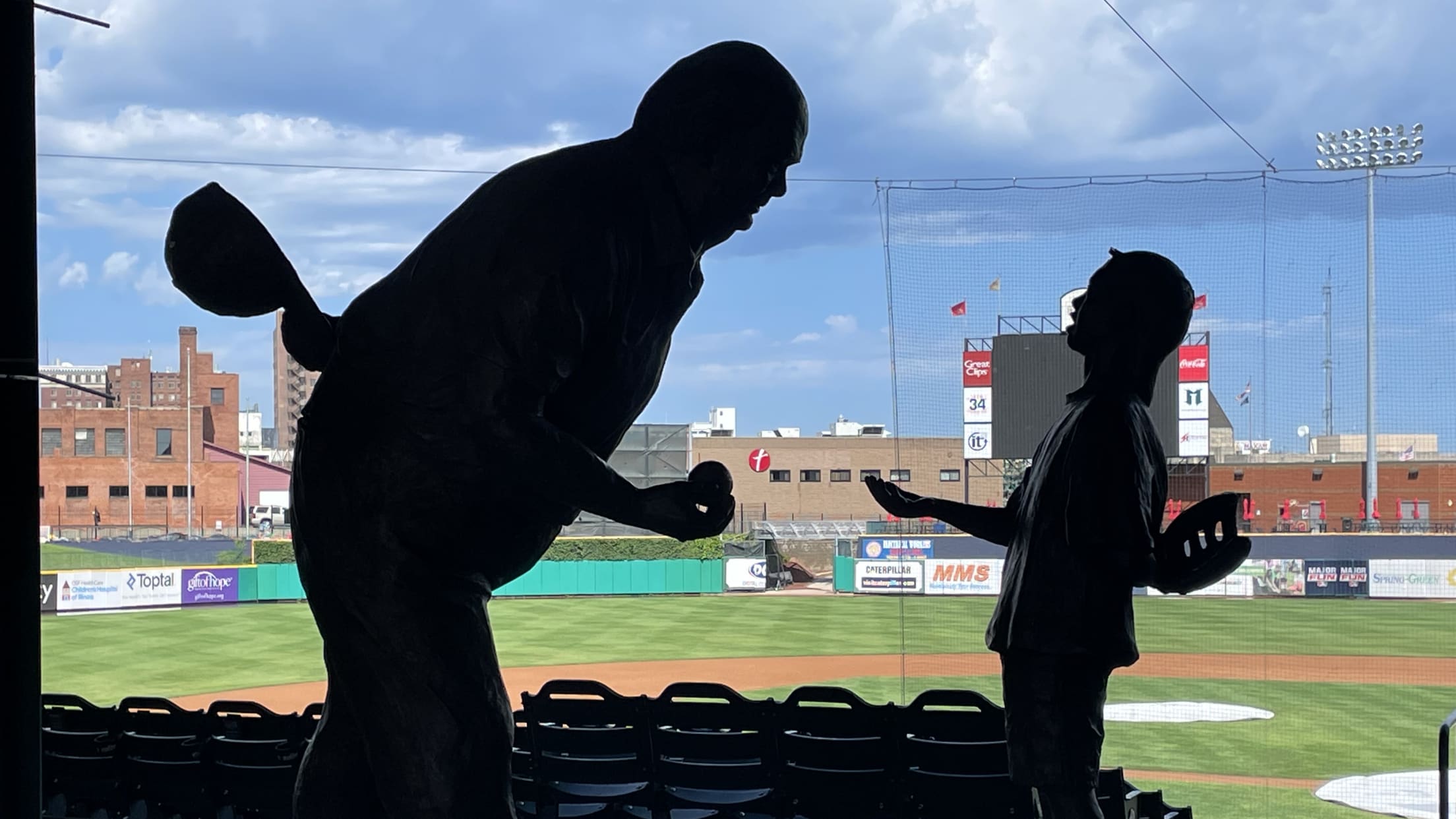 Inside Albert Pujols' first pro baseball home run with Peoria Chiefs