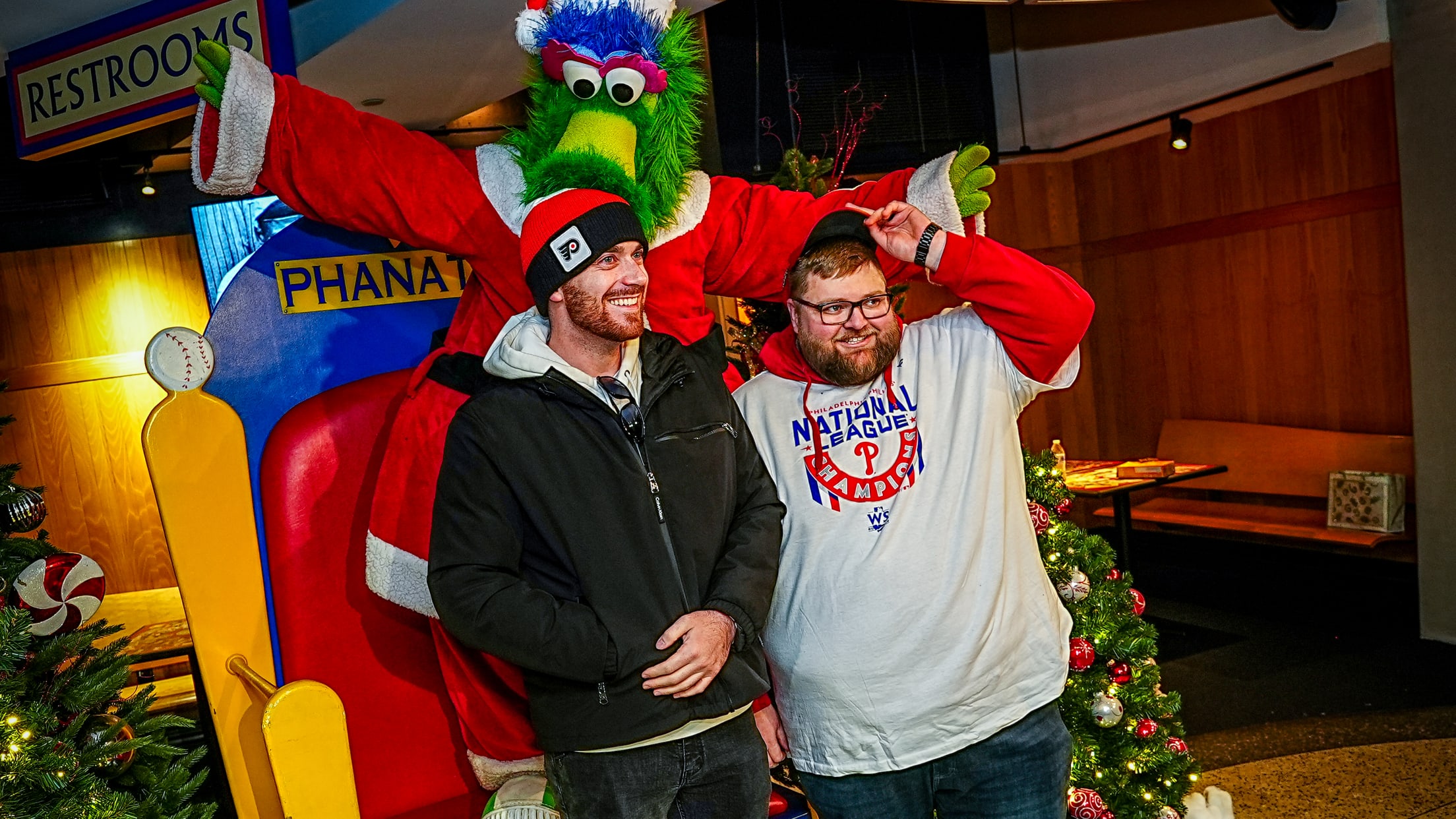 TreeLightingHolidaySale05844