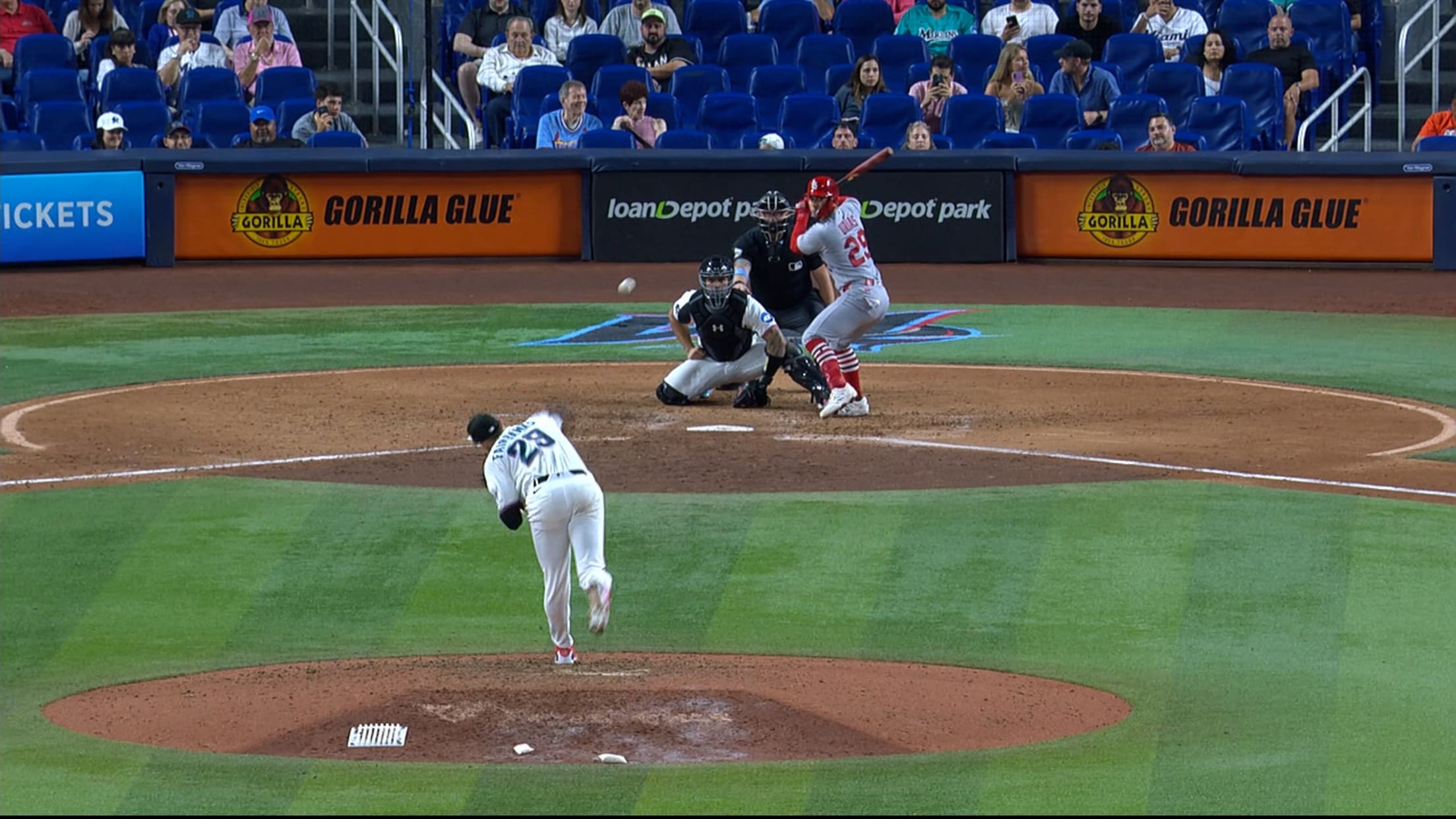 Ramón Urías lifts sac fly, plates Masyn Winn