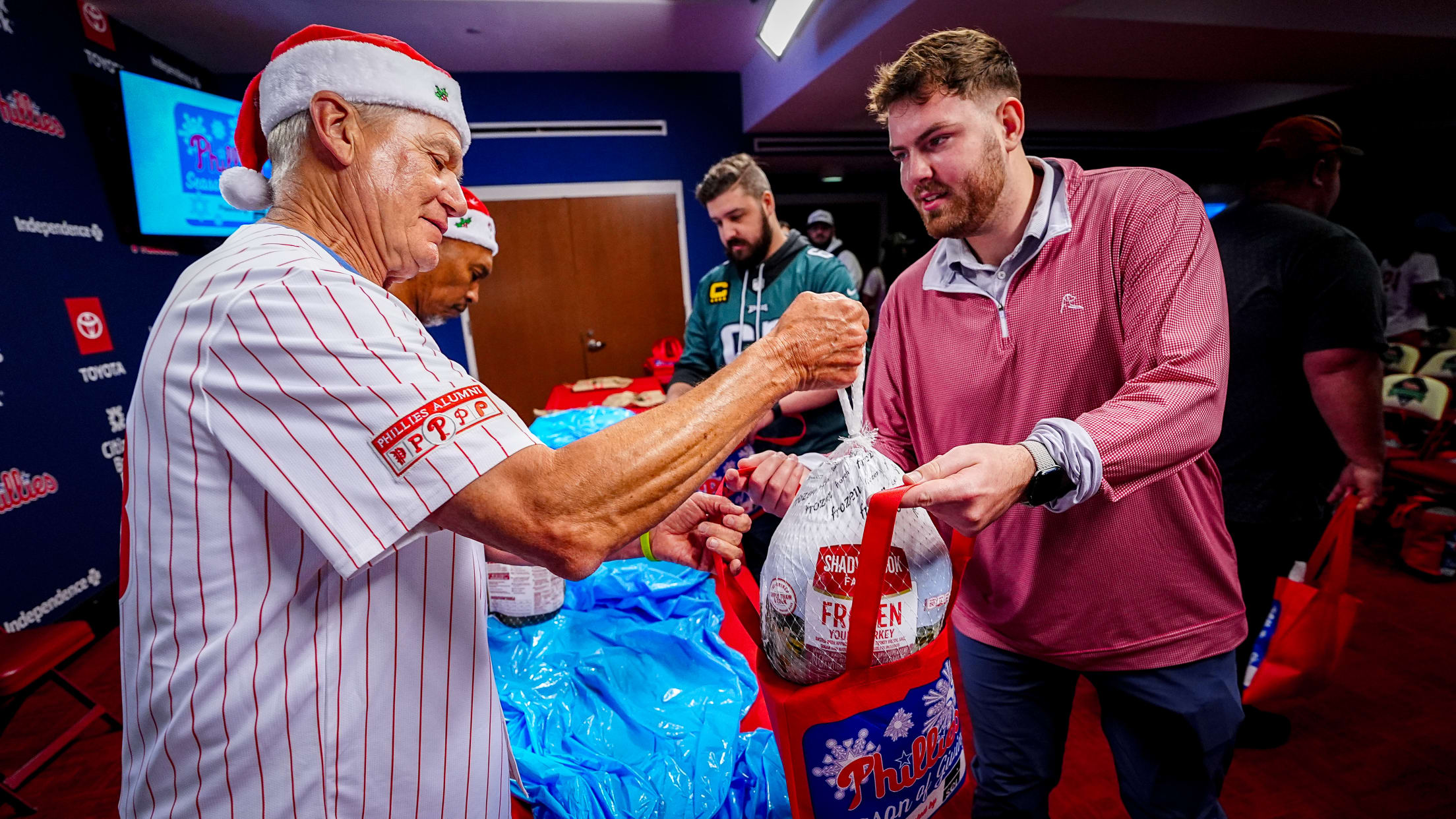 SEIThanksgivingDinner01636