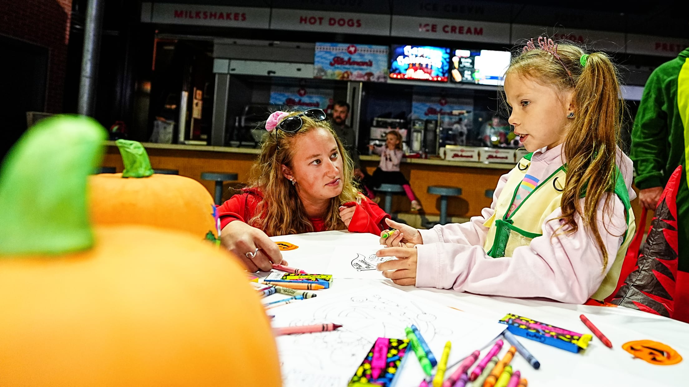 BallgirlsHalloweenParty163241