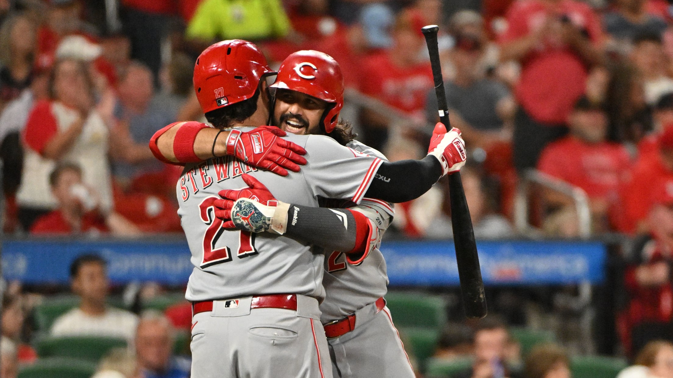 Eugenio Suárez's go-ahead two-run homer (14)