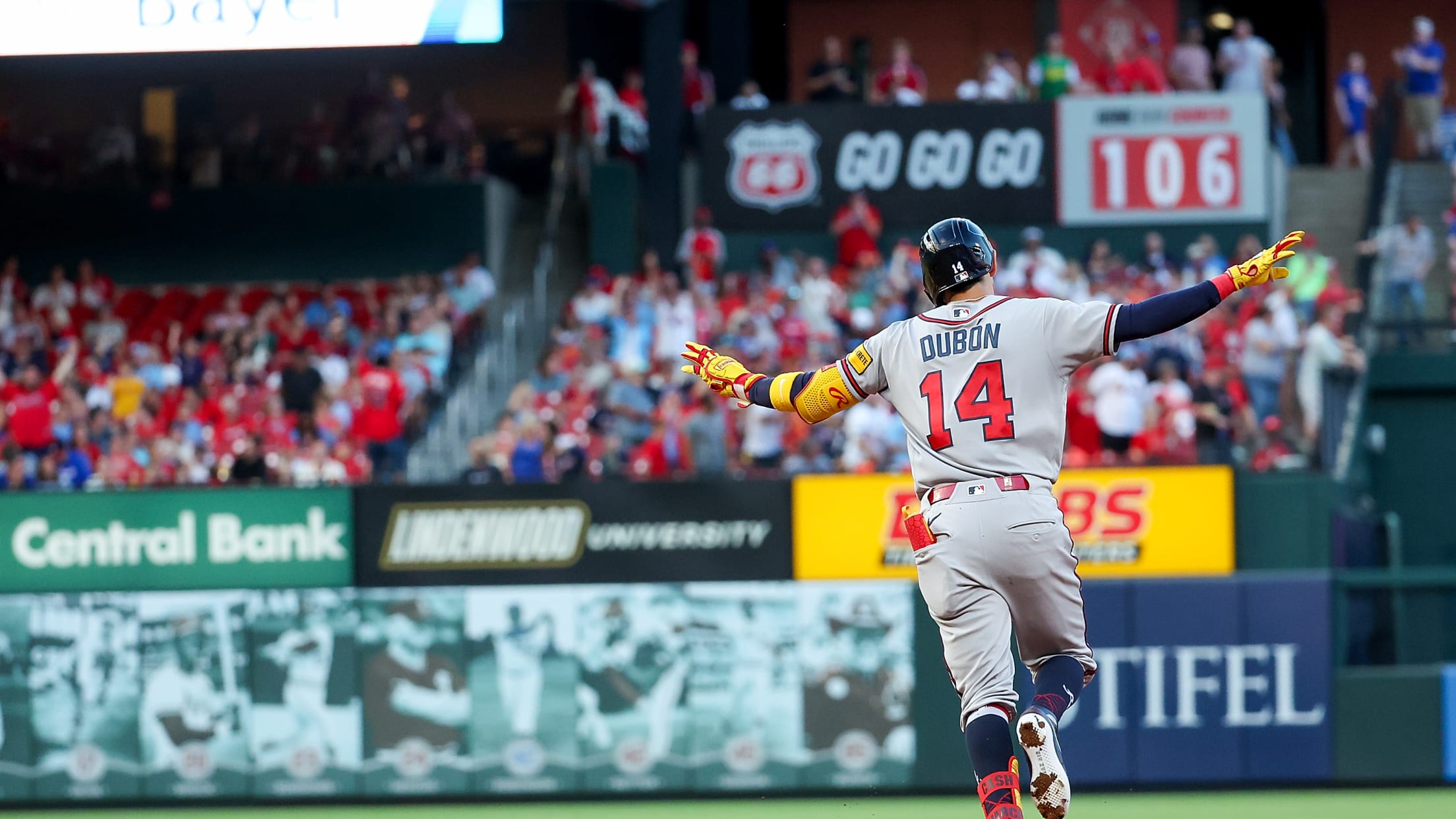 Mauricio Dubón's 10th home run of the season