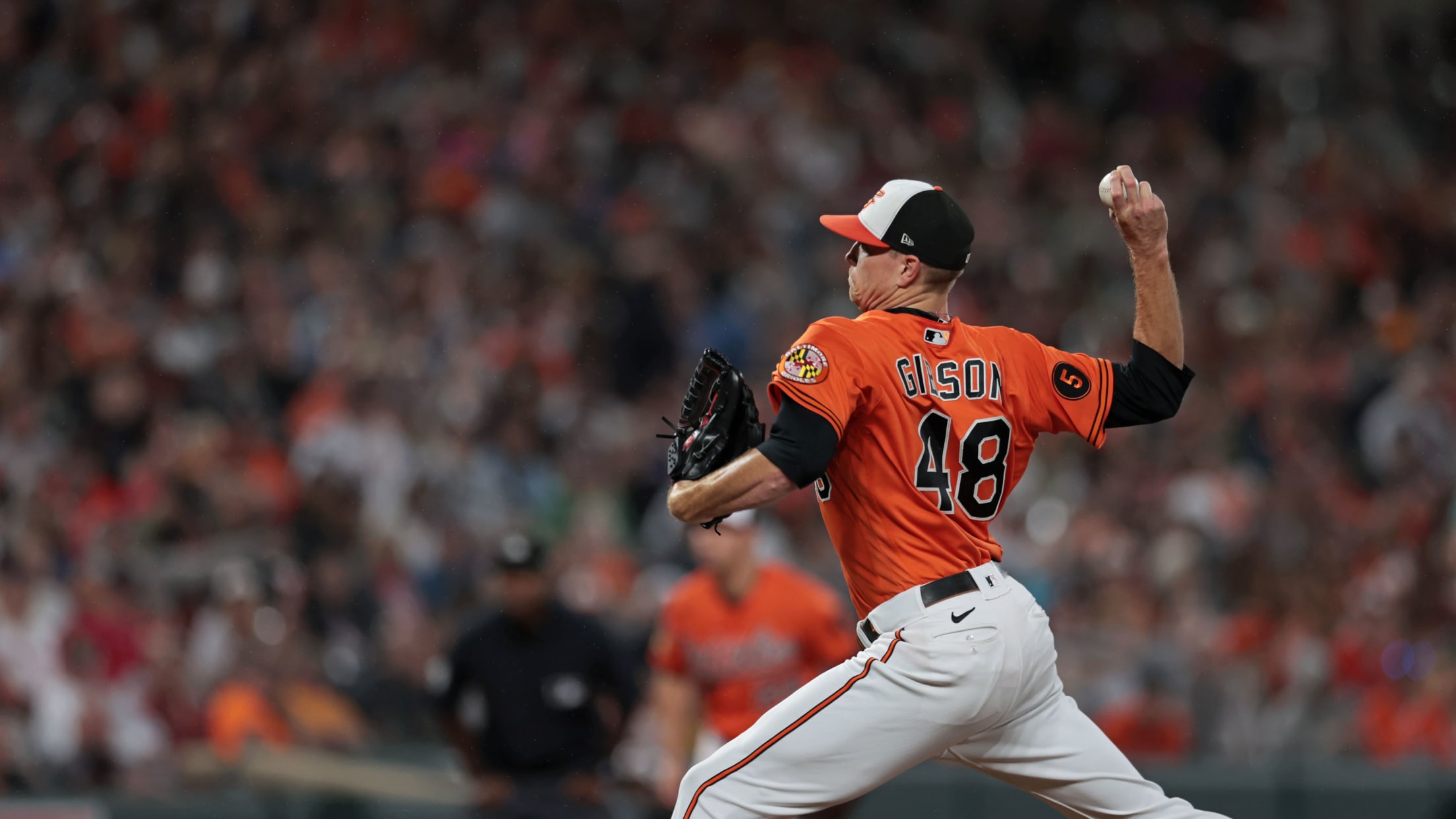 BAL- BI - Homestand In Focus - 1003 - 084