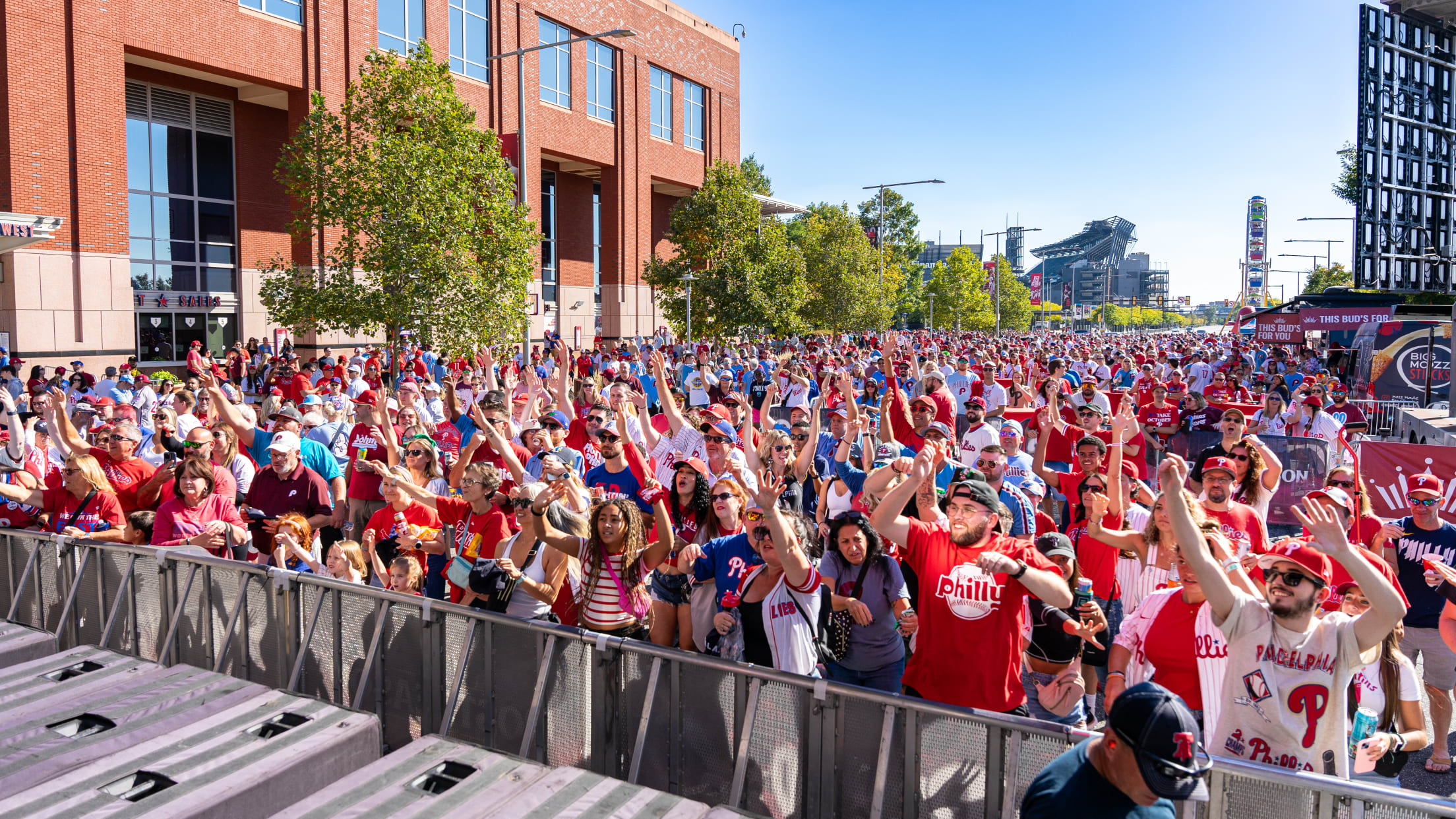 20241006_Waterfall02