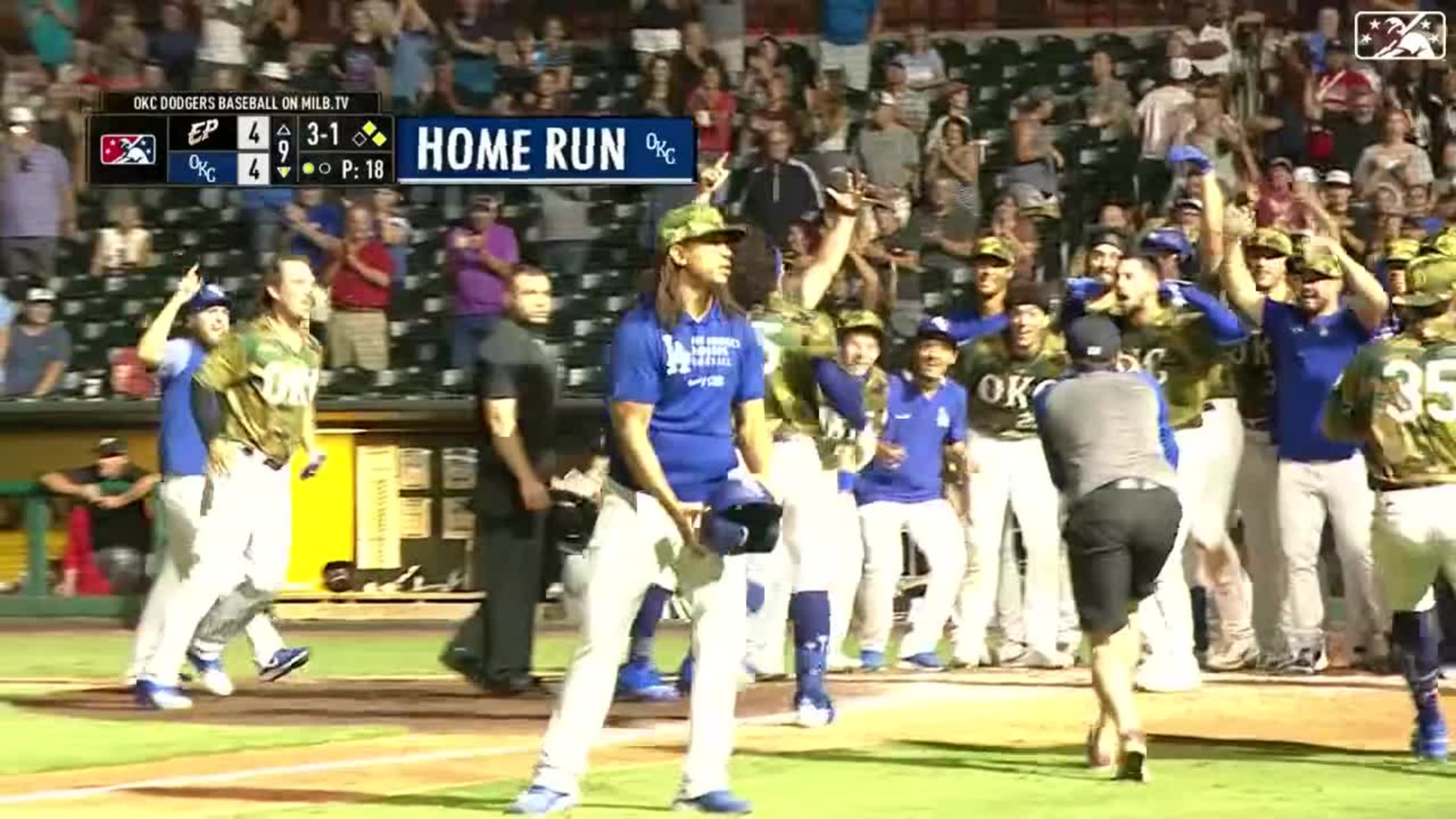 Outman's walk-off HR seals cycle