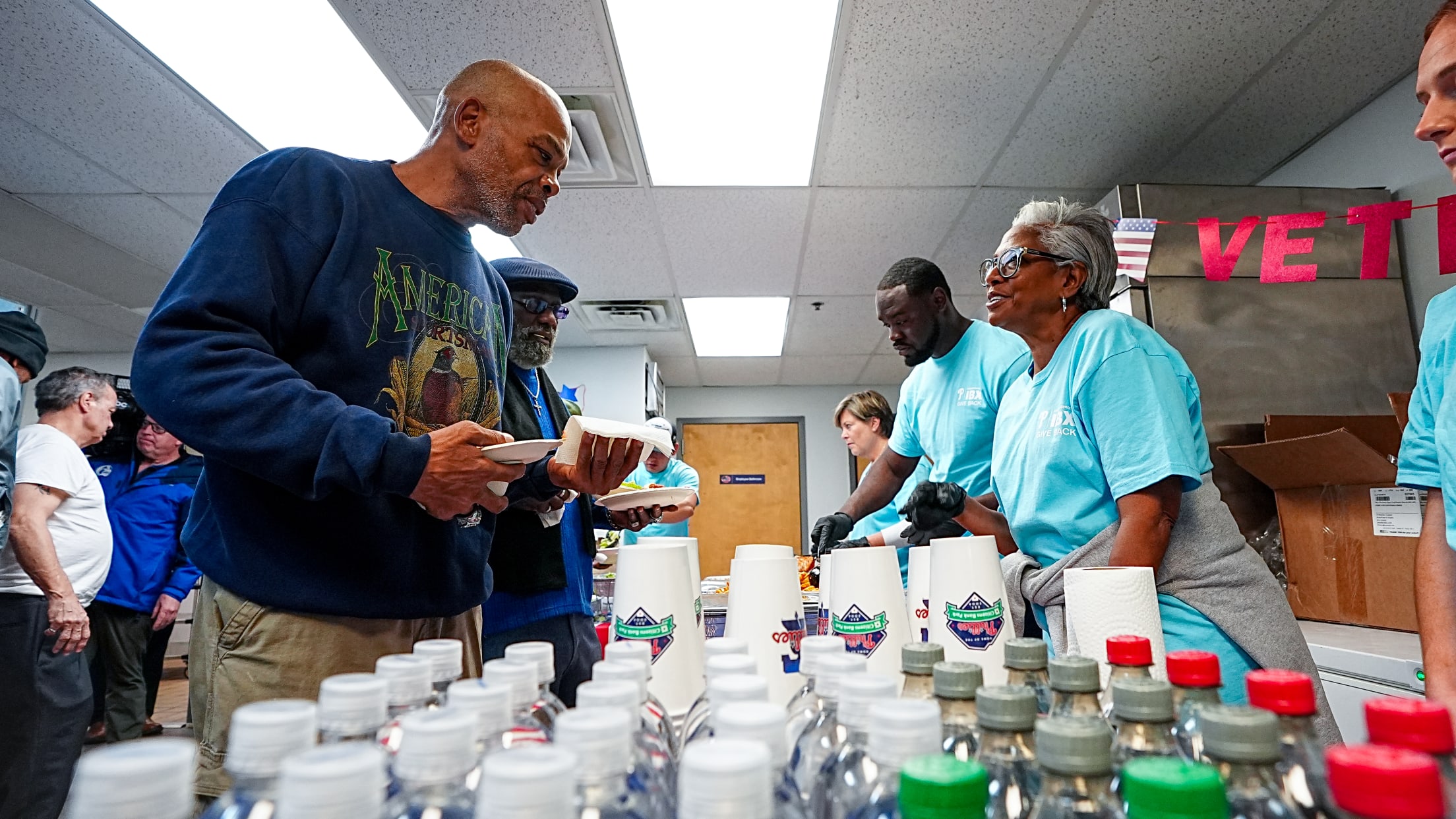 2025VeteransDaySalute166255