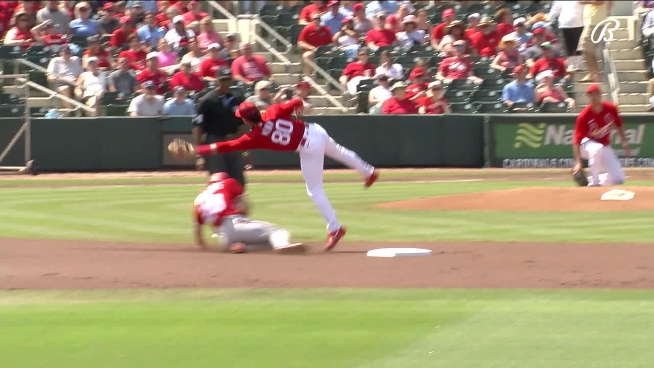 Masyn Winn's sweeping tag