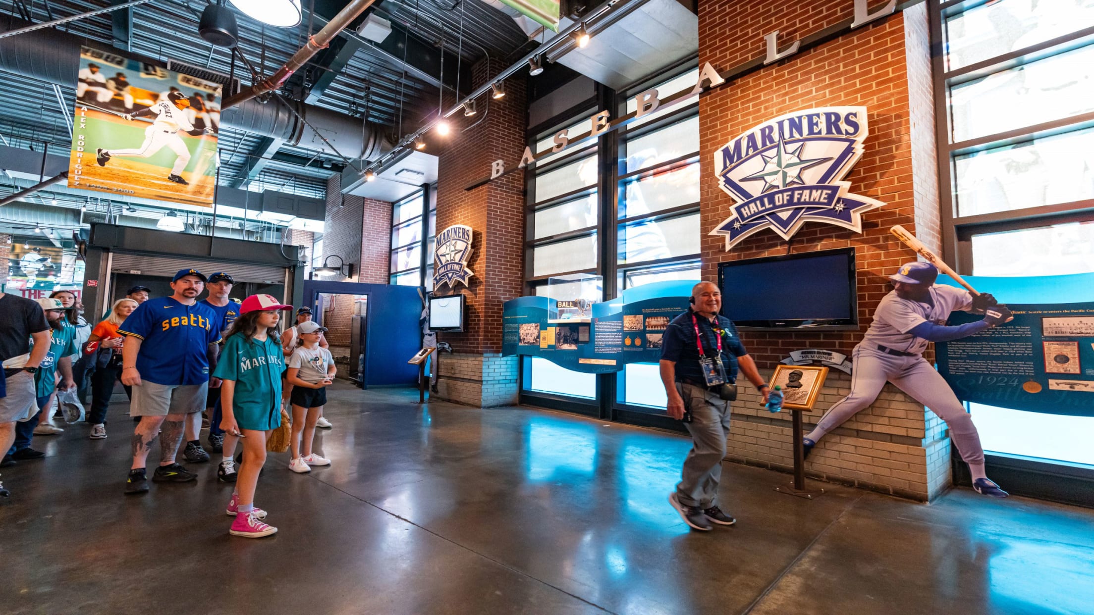 Mariners Team Store on X: In advance of Sunday, we're giving away
