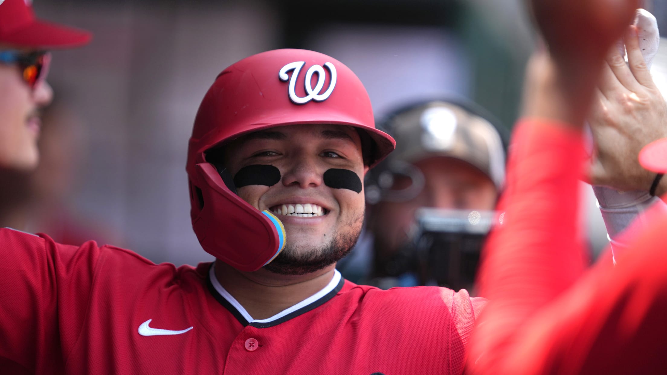 Abimelec Ortiz's solo home run (2)