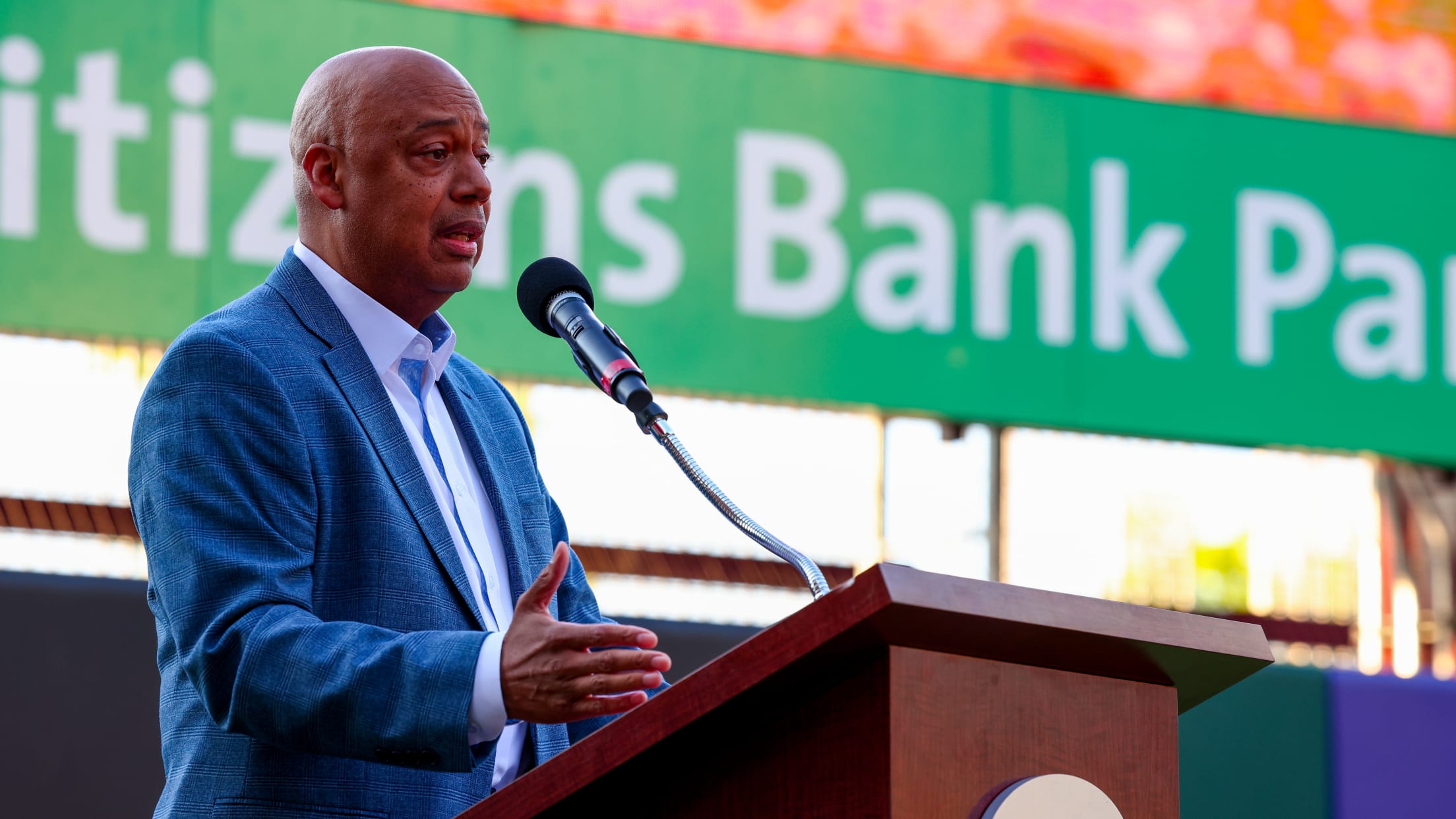 20240513_UYA Signing-40