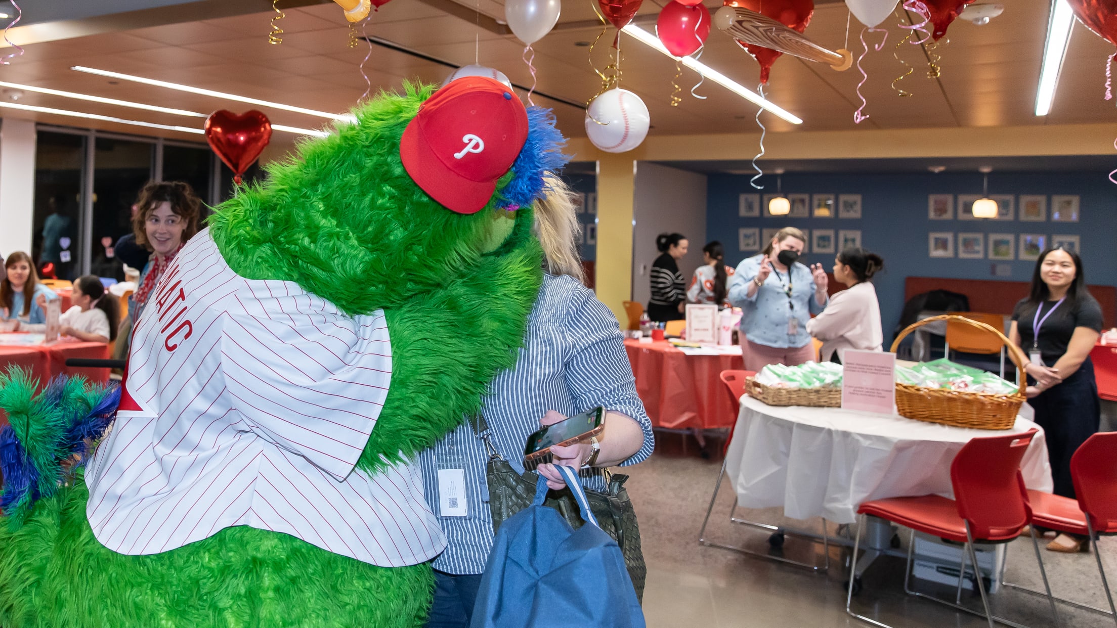 20260211_IBX_Phillies_Valentine_Event_Waterfalls-097