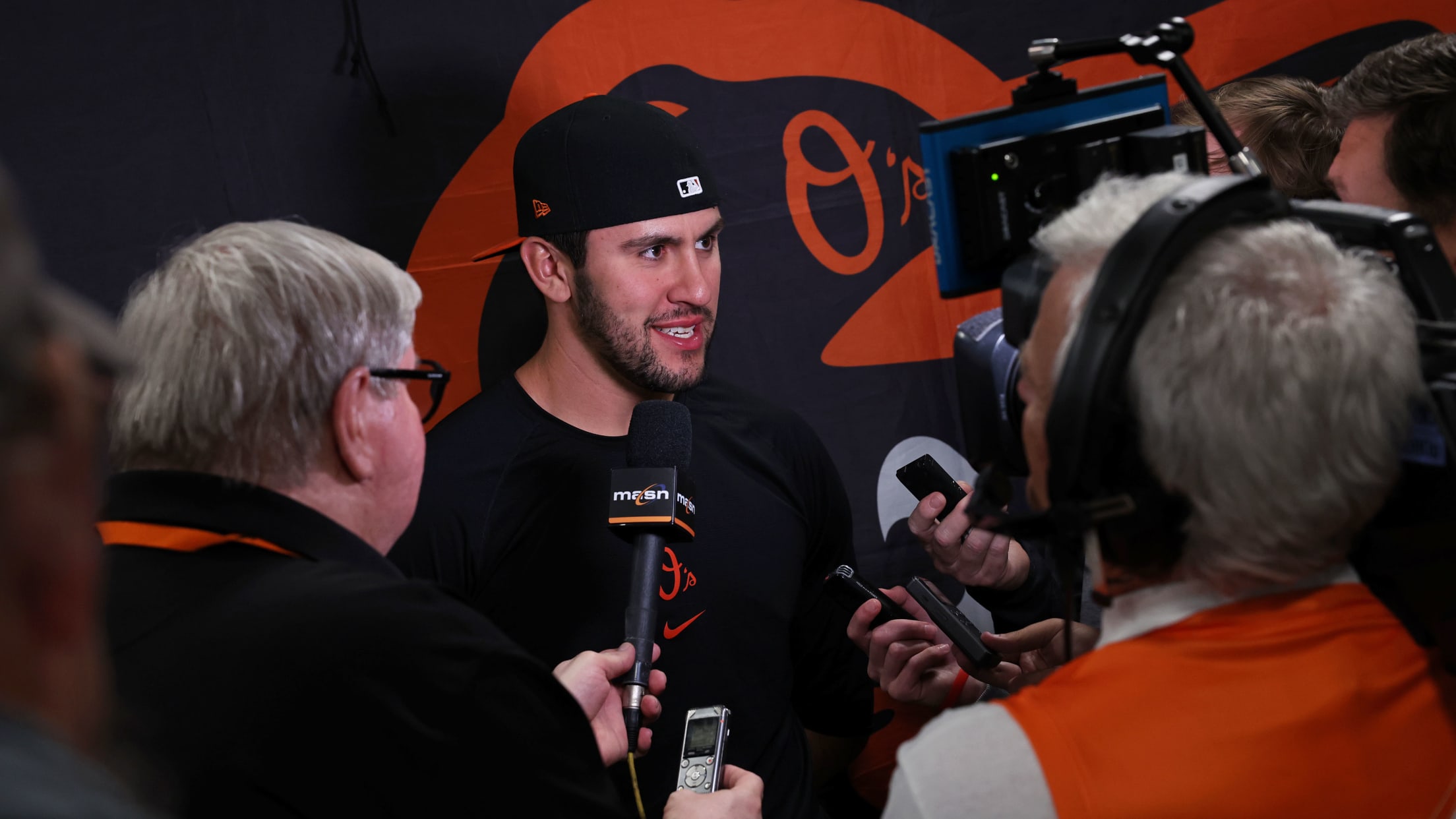 BAL-BI-Grayson-Debut - 039