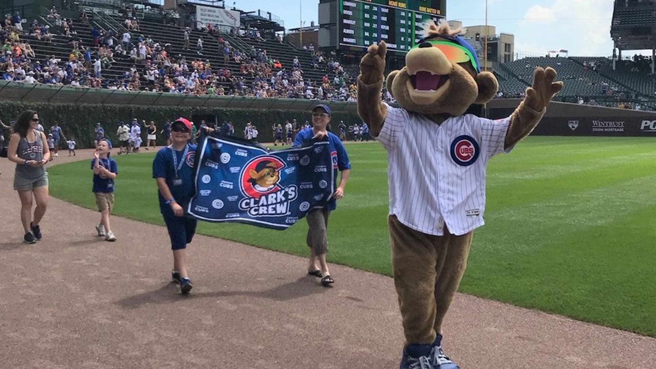 Chicago Cubs Youth 3/4 Sleeve Raglan Baseball T-Shirt - Clark