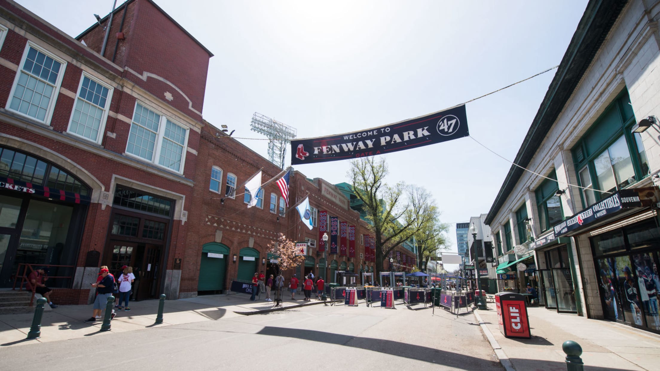 EPIC DAY with VIP ACCESS at Fenway Park 