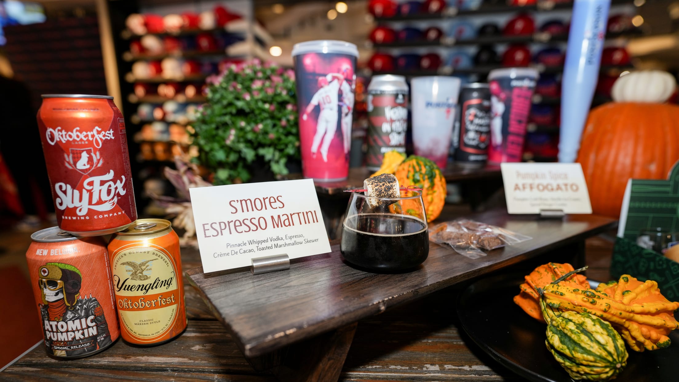 2501003_Phillies October Food Specials_DKennedy_307921