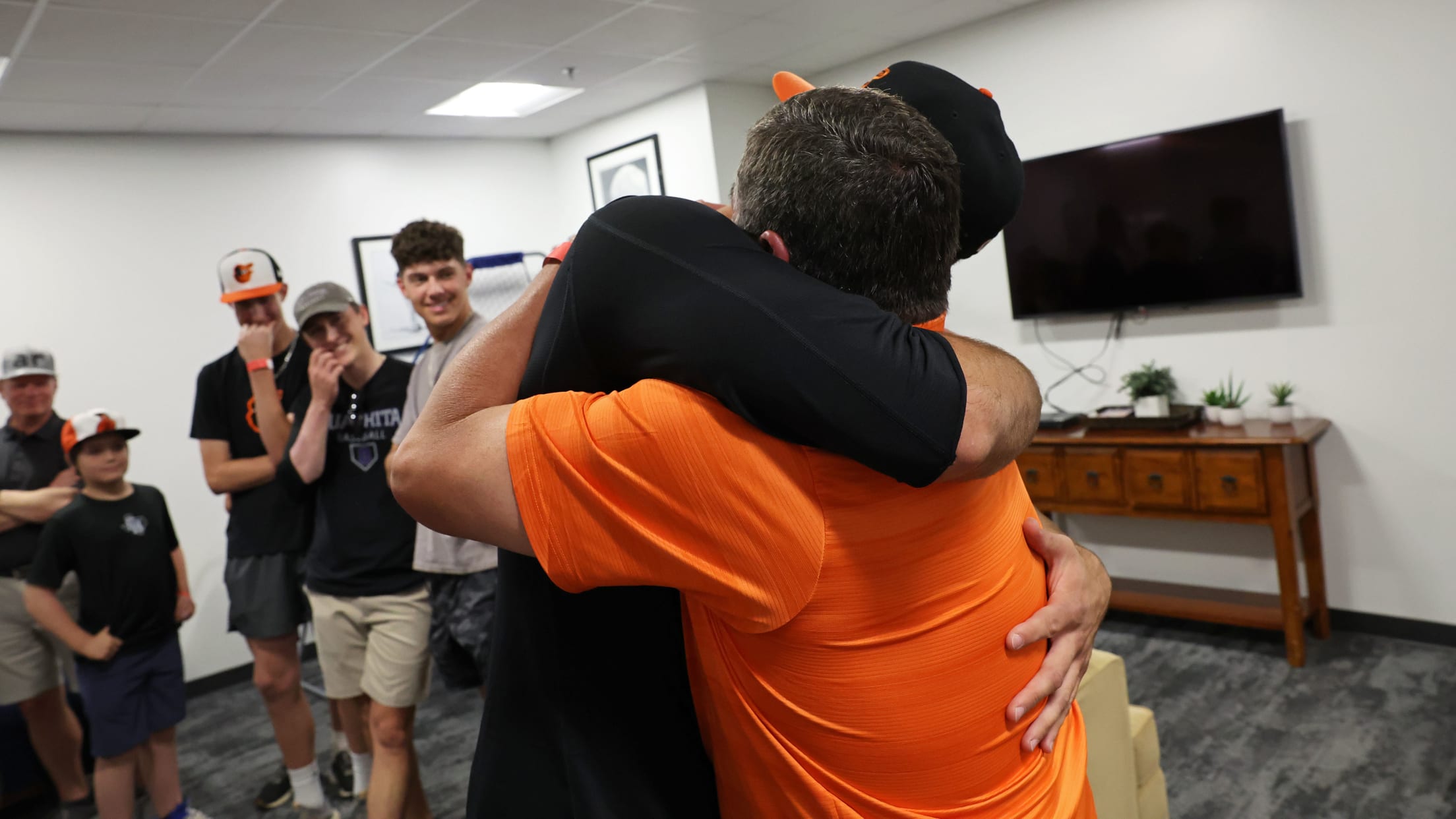 BAL-BI-Grayson-Debut - 040