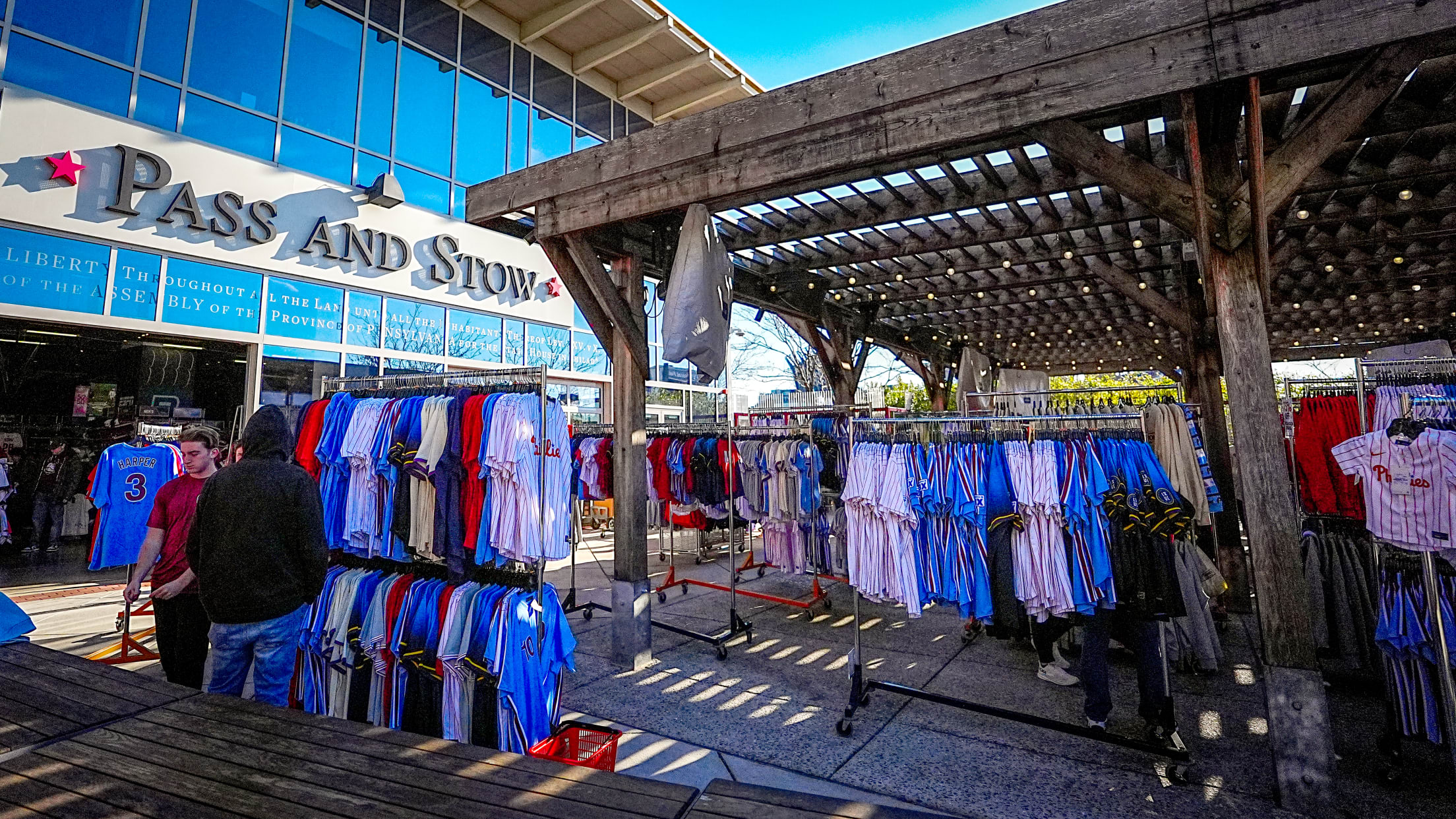 TreeLightingHolidaySale06078