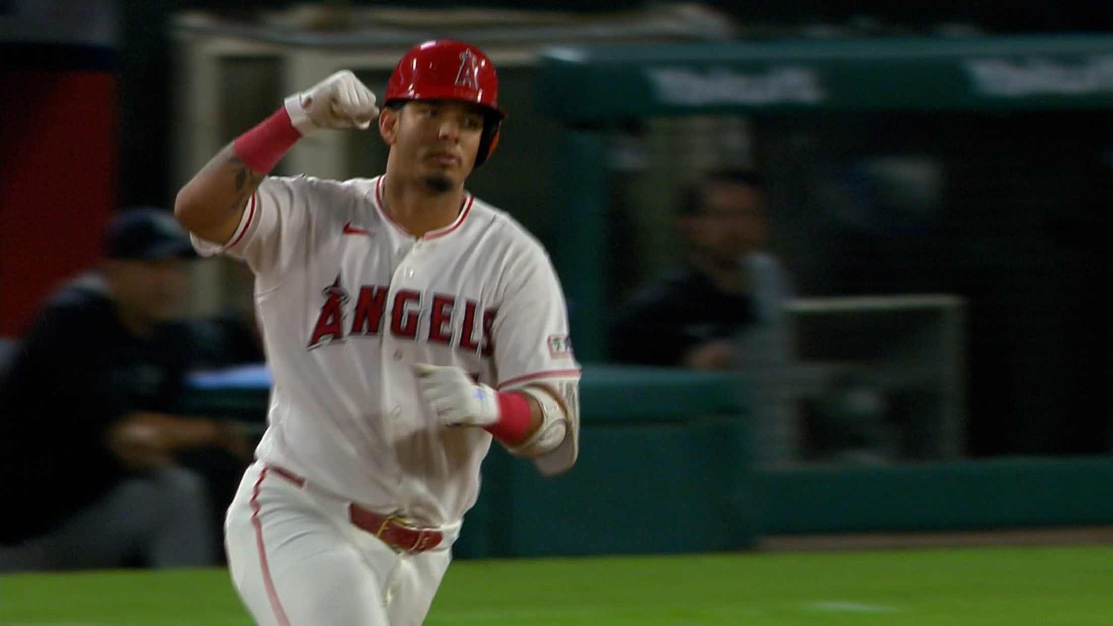Vaughn Grissom's game-tying home run (10)