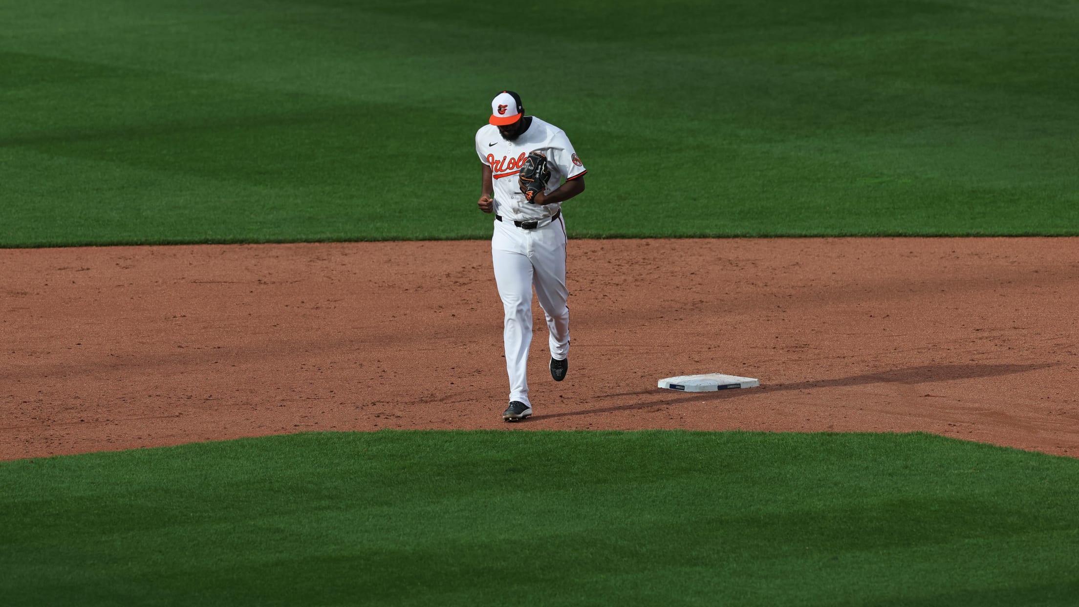 BAL-InFocus-040125-064