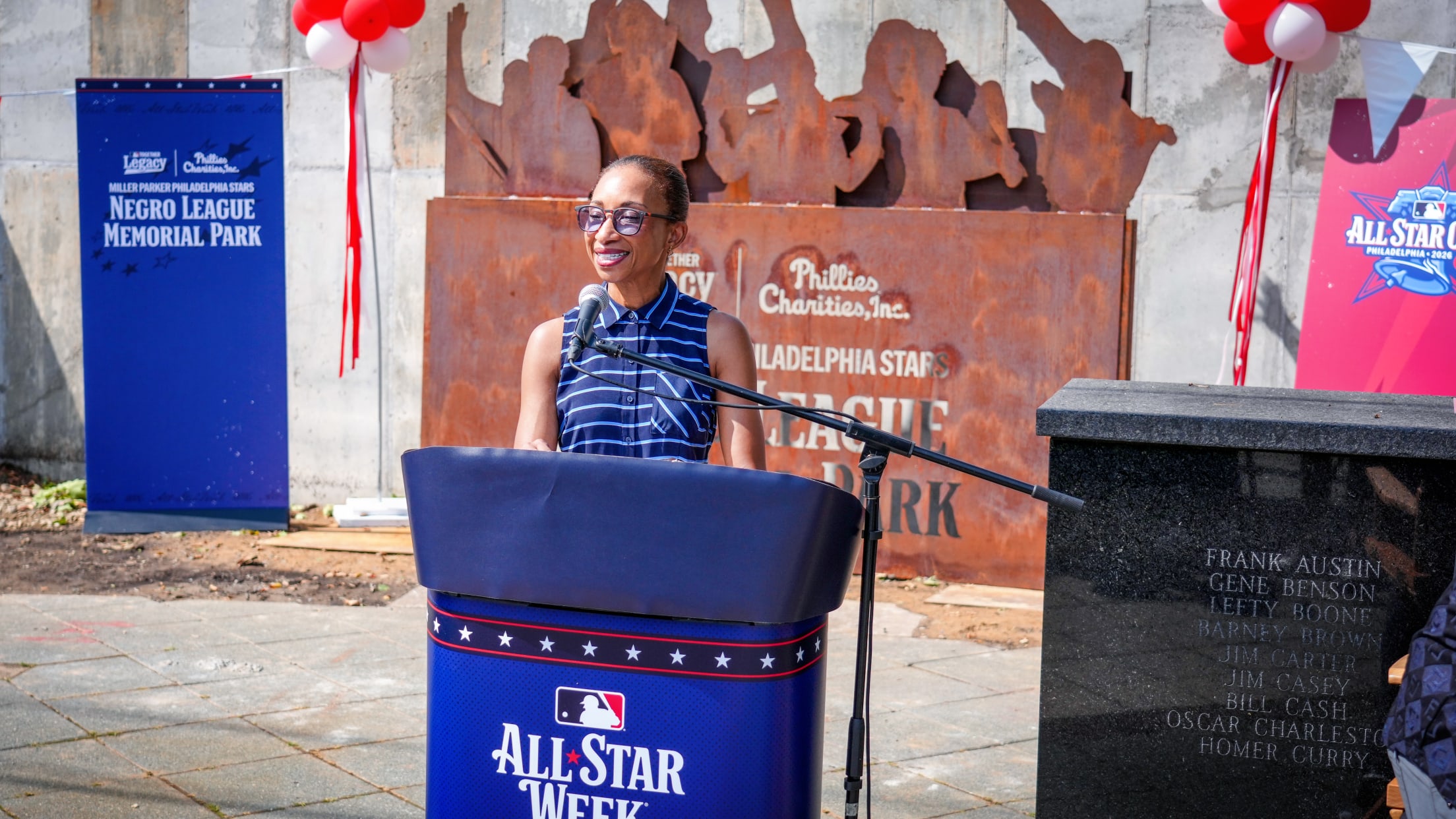 StarsMemorialPark40911