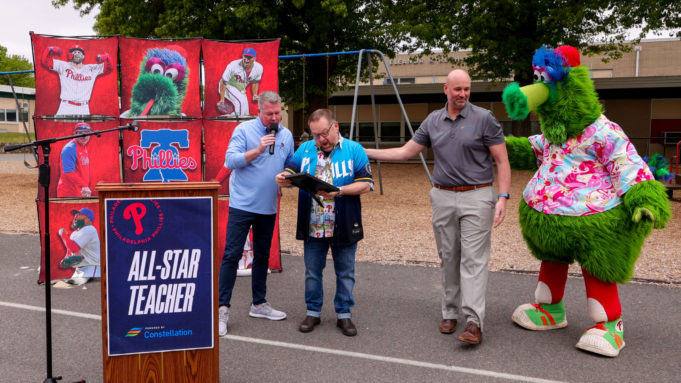 20240503_Teacher Surprise-30