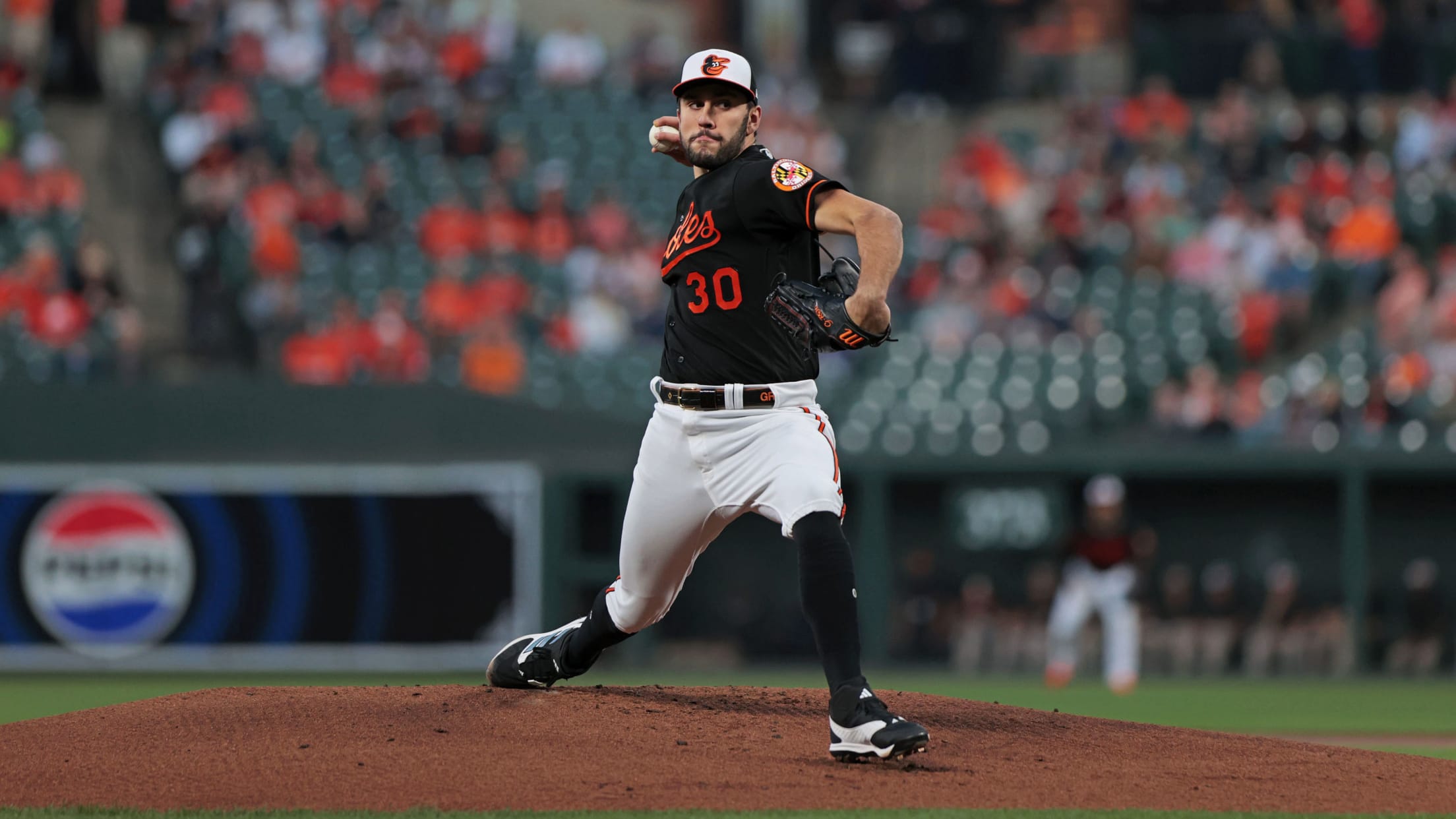 BAL- BI - Homestand In Focus - 1003 - 023