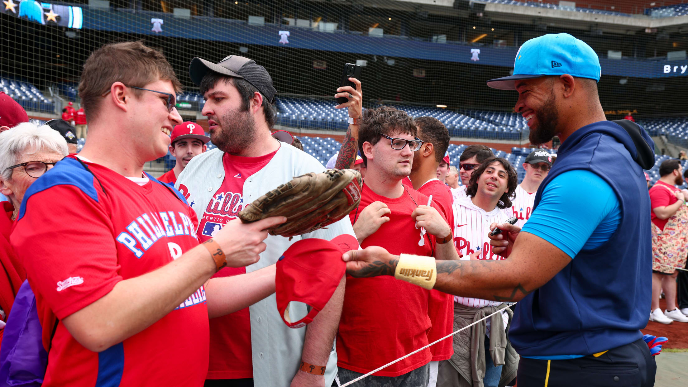 20250418_Matt Strahm Victus Surprise-45