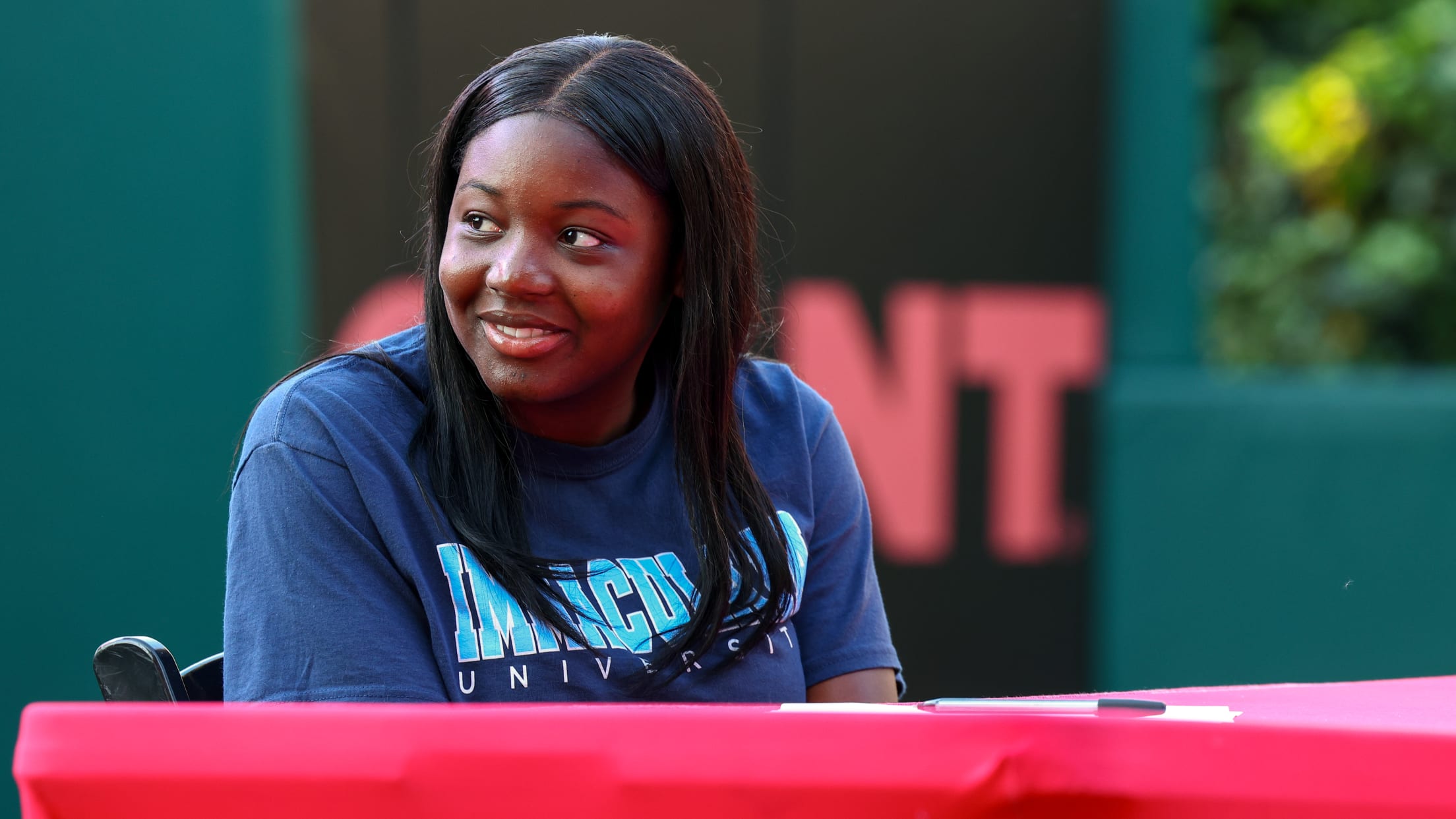 20240513_UYA Signing-11