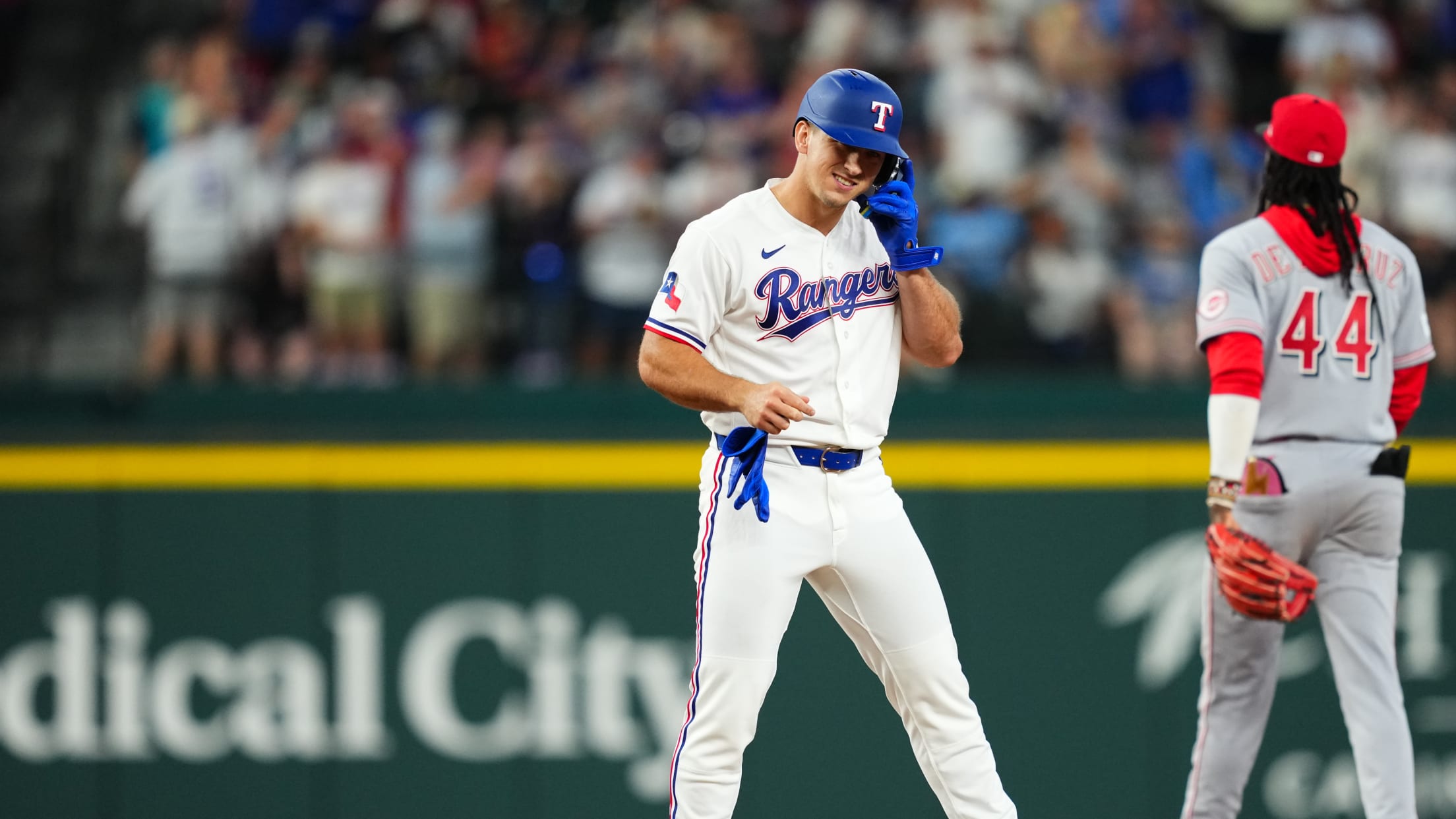 Wyatt Langford's game-tying double