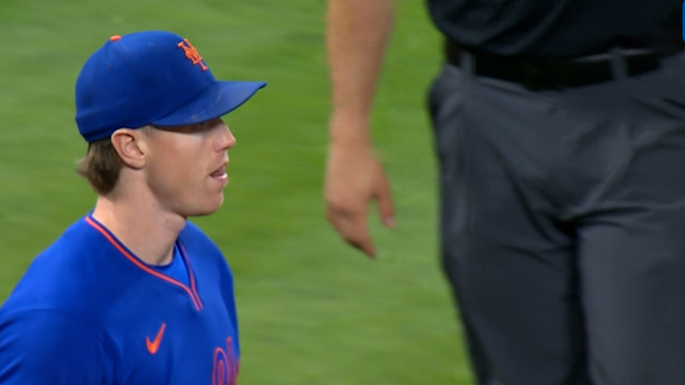 Brett Baty's marvelous backhanded play