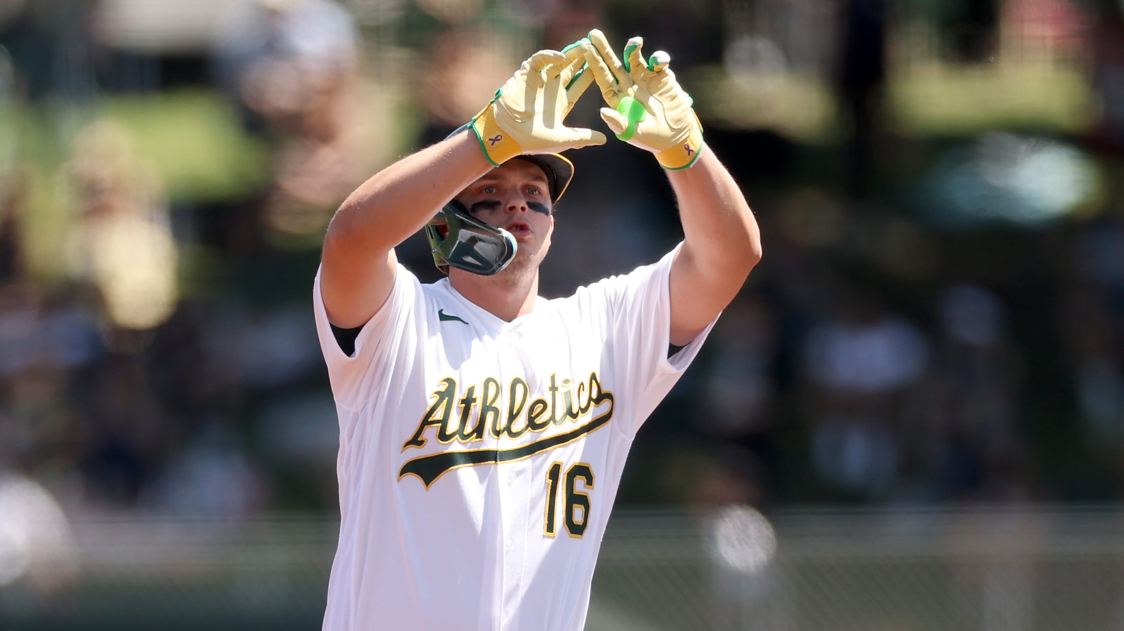 Nick Kurtz's two-run double