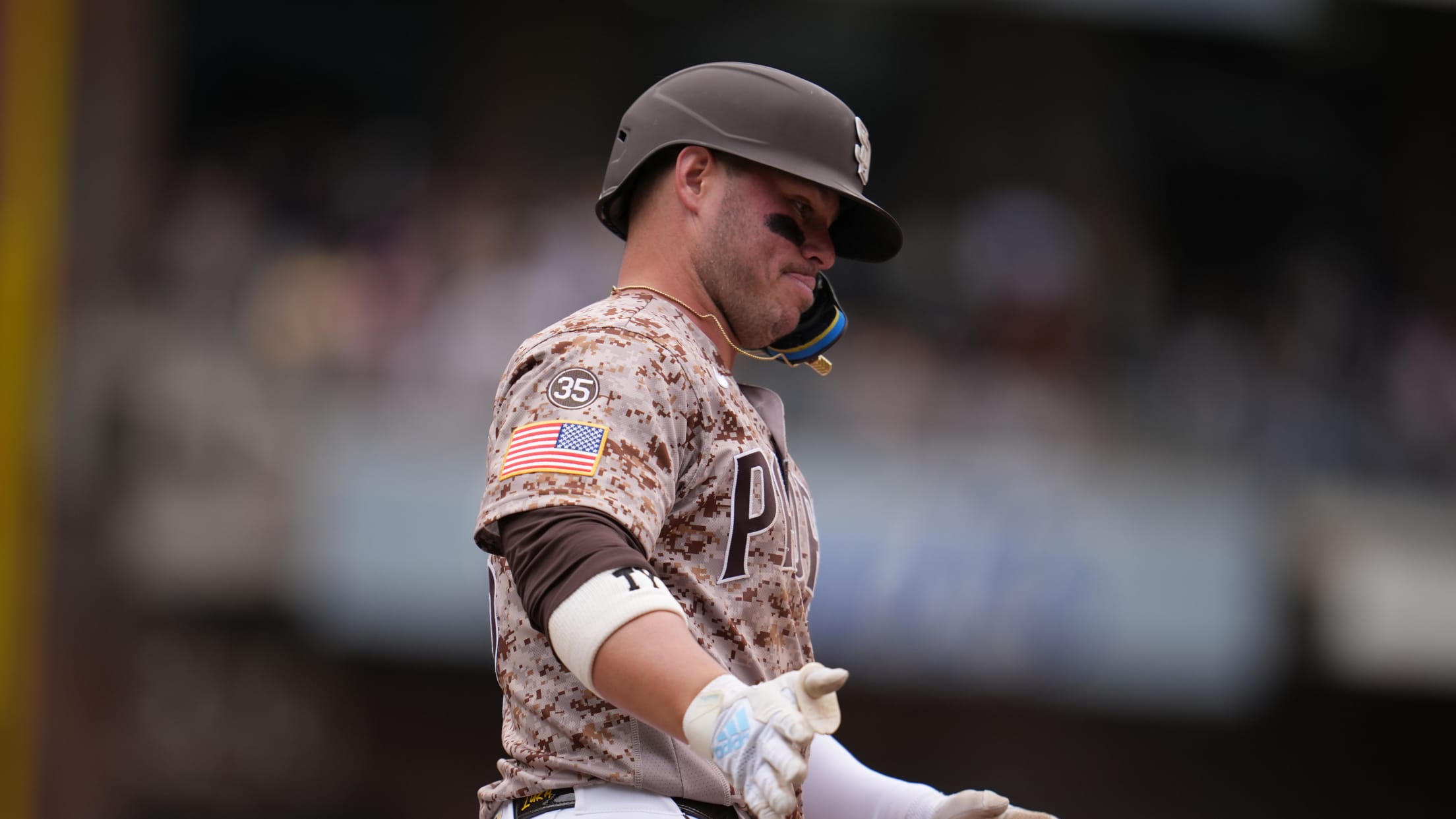 Ty France's solo home run (5)