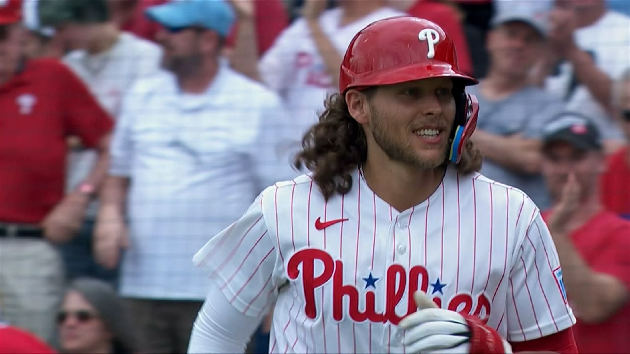 Alec Bohm detona 2 jonrones en el juego