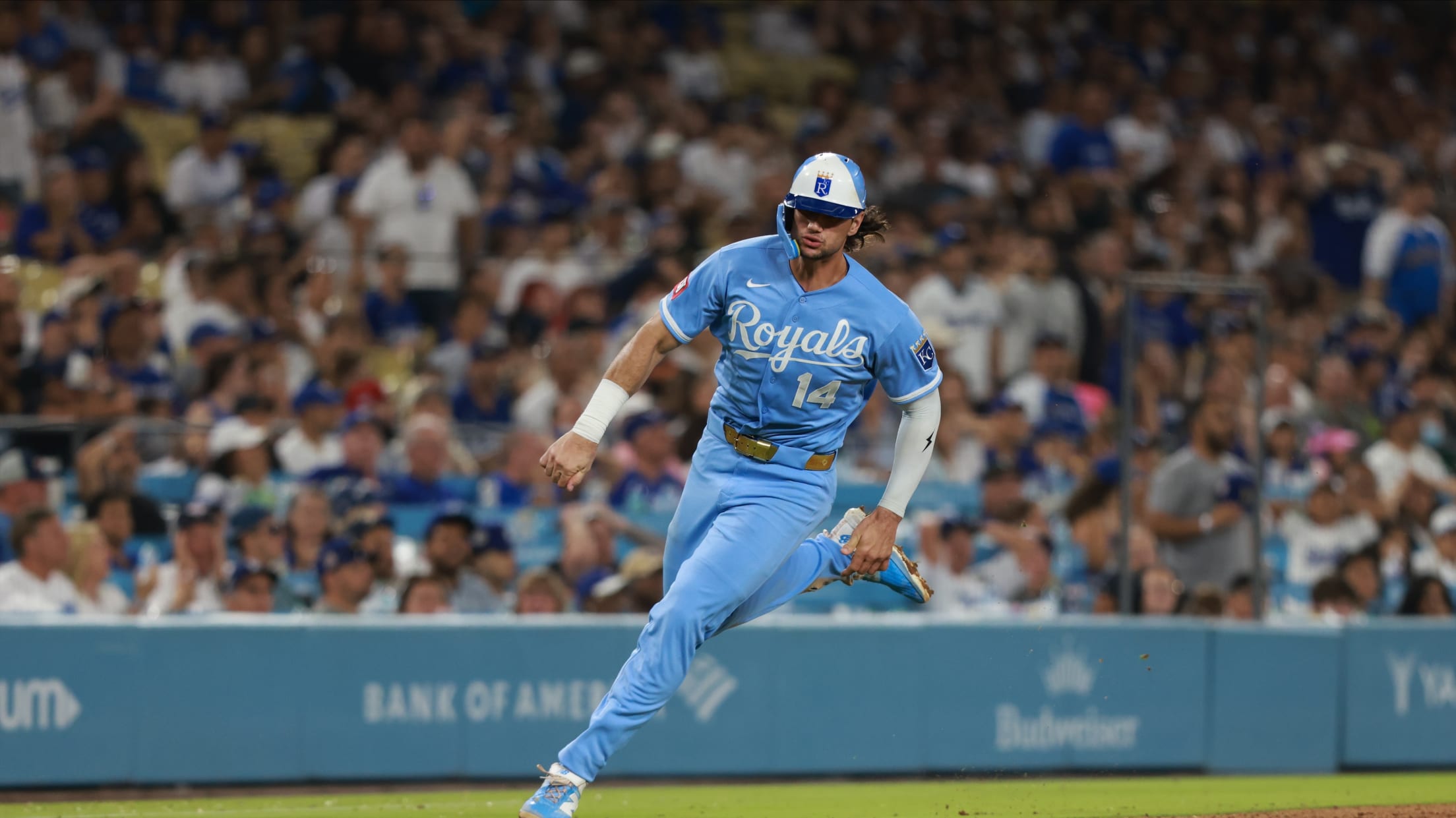 Jac Caglianone scores on a fielding error