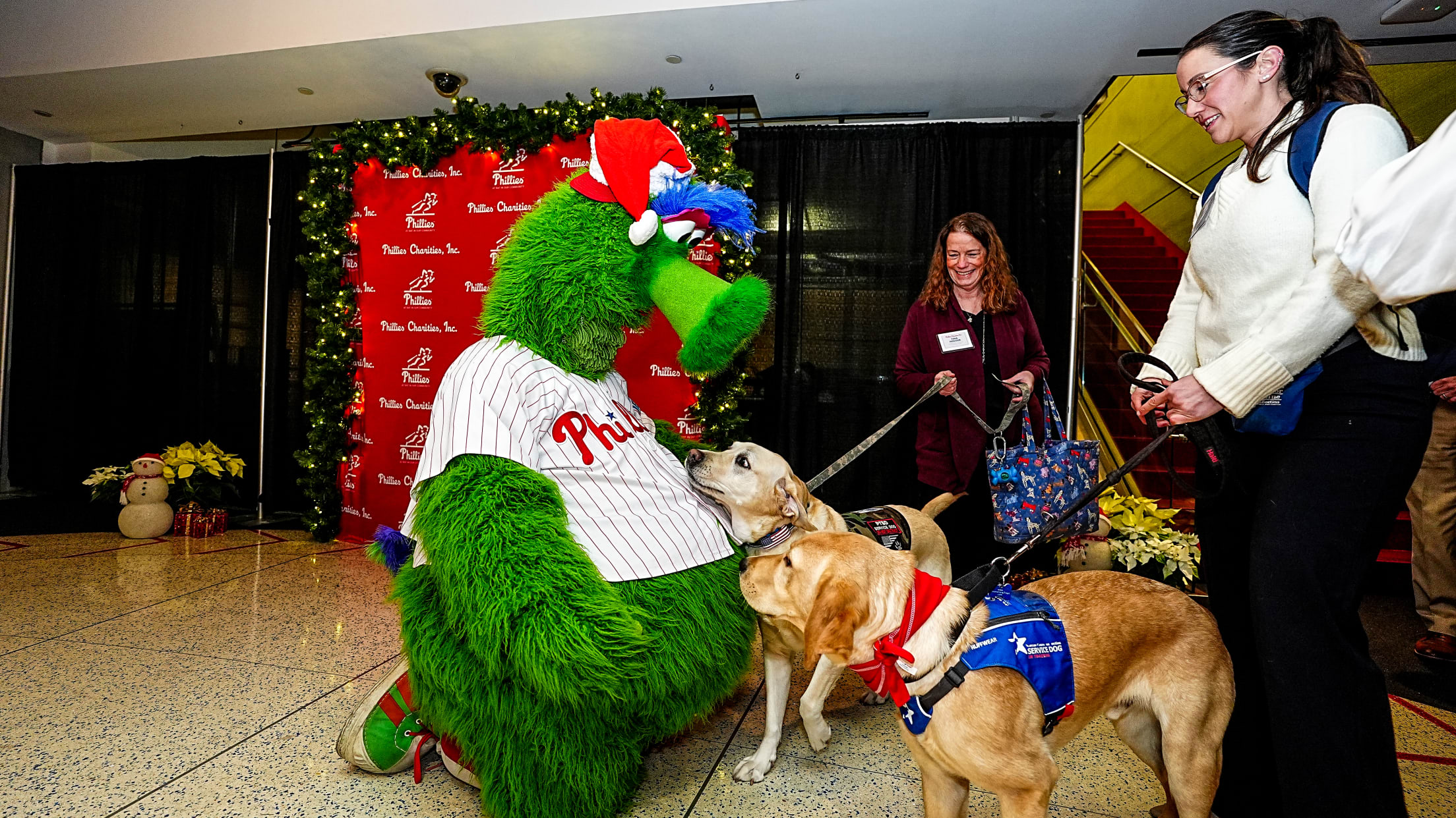 PhilliesCharitiesDinner173212