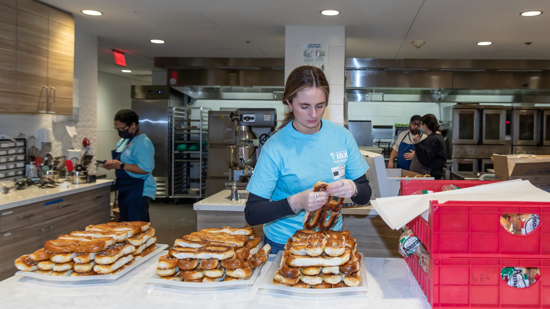 20260211_IBX_Phillies_Valentine_Event_Waterfalls-033